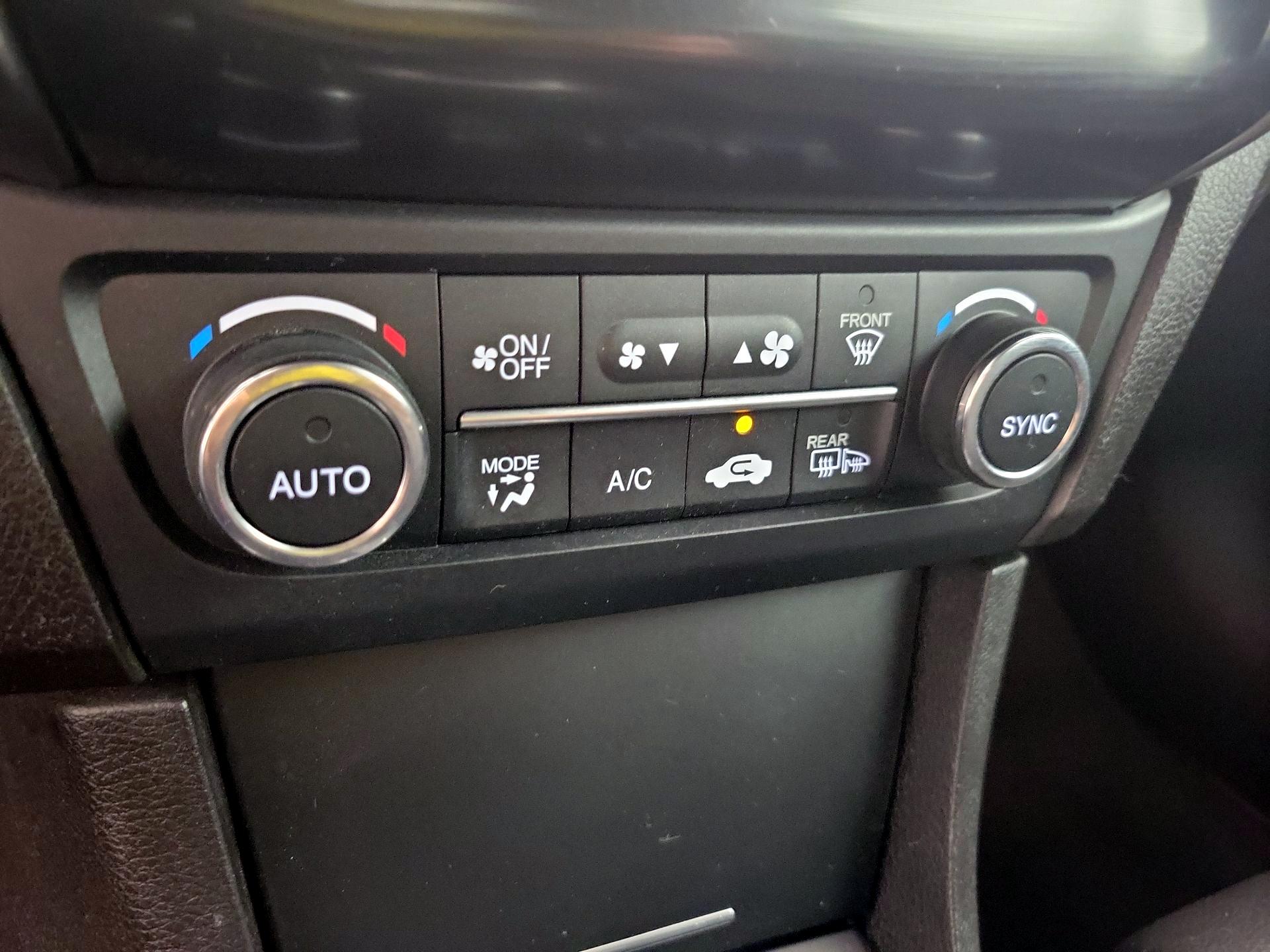 Thumbnail: 2019 Acura ILX - 16