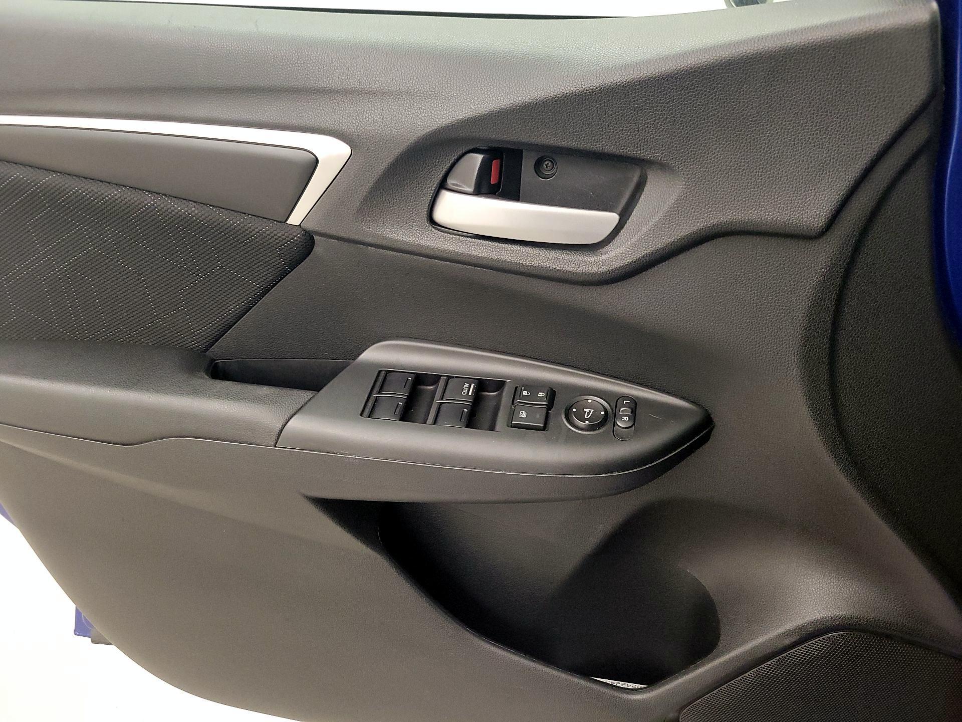 Thumbnail: 2015 Honda Fit - 12