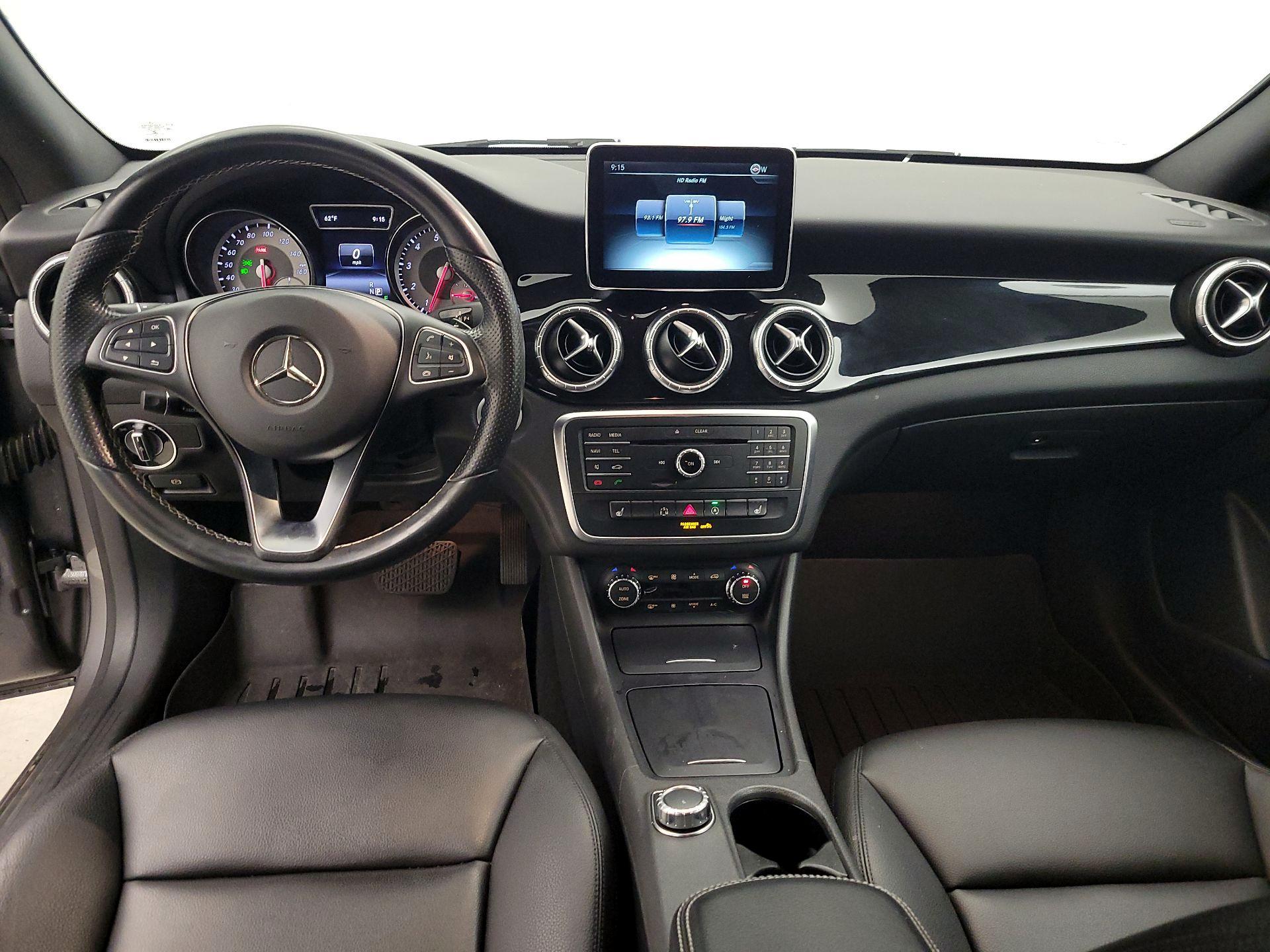 Thumbnail: 2015 Mercedes-Benz CLA - 9