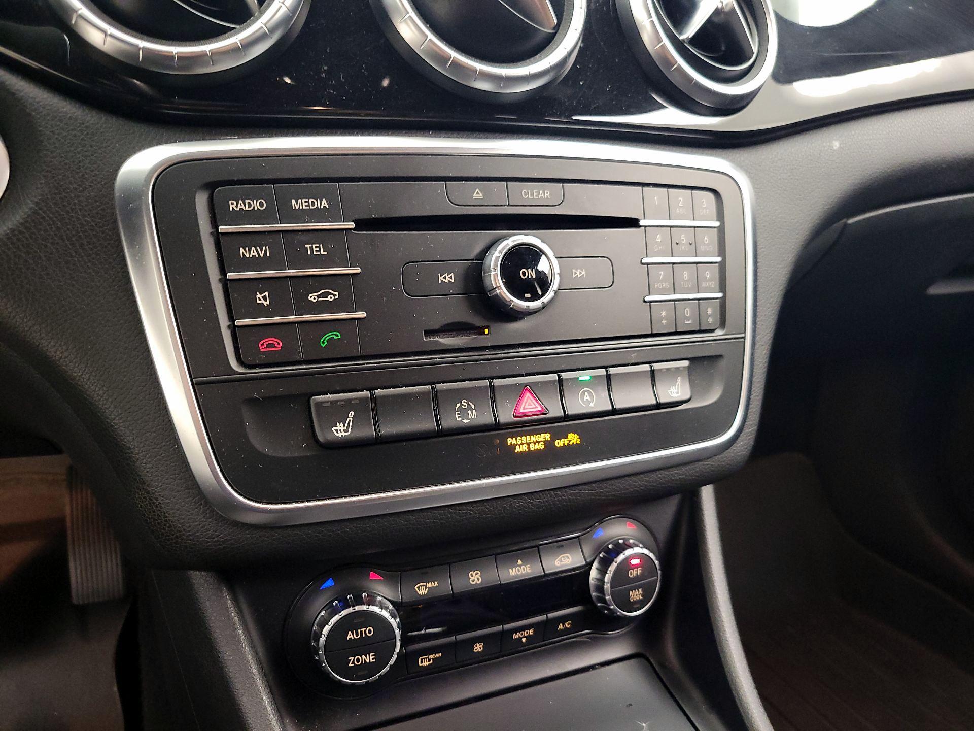 Thumbnail: 2015 Mercedes-Benz CLA - 16