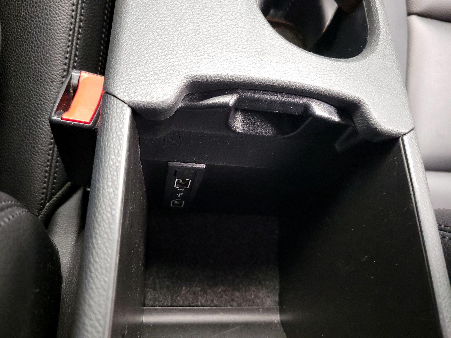 Thumbnail: 2015 Mercedes-Benz CLA - 18