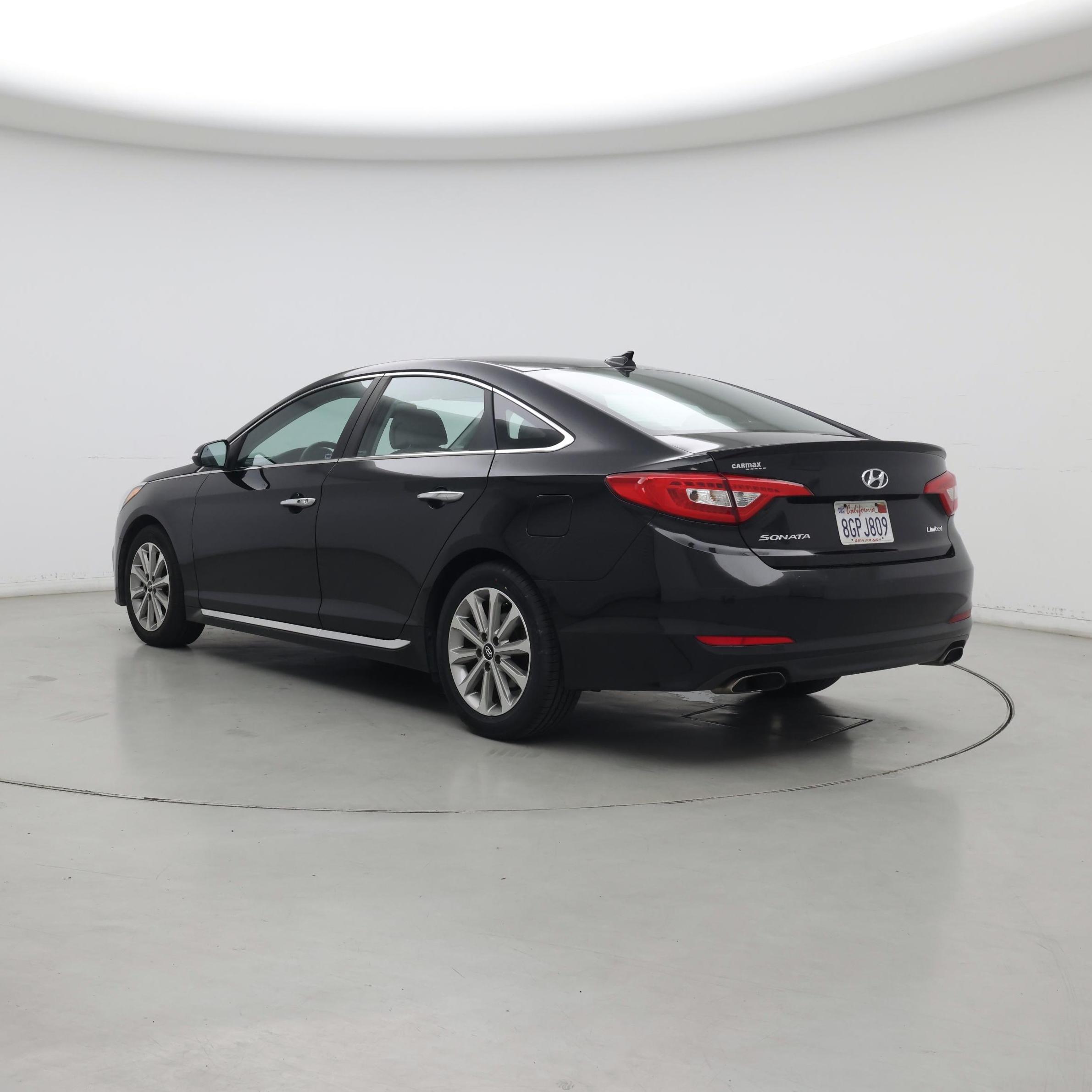 Thumbnail: 2017 Hyundai Sonata - 2