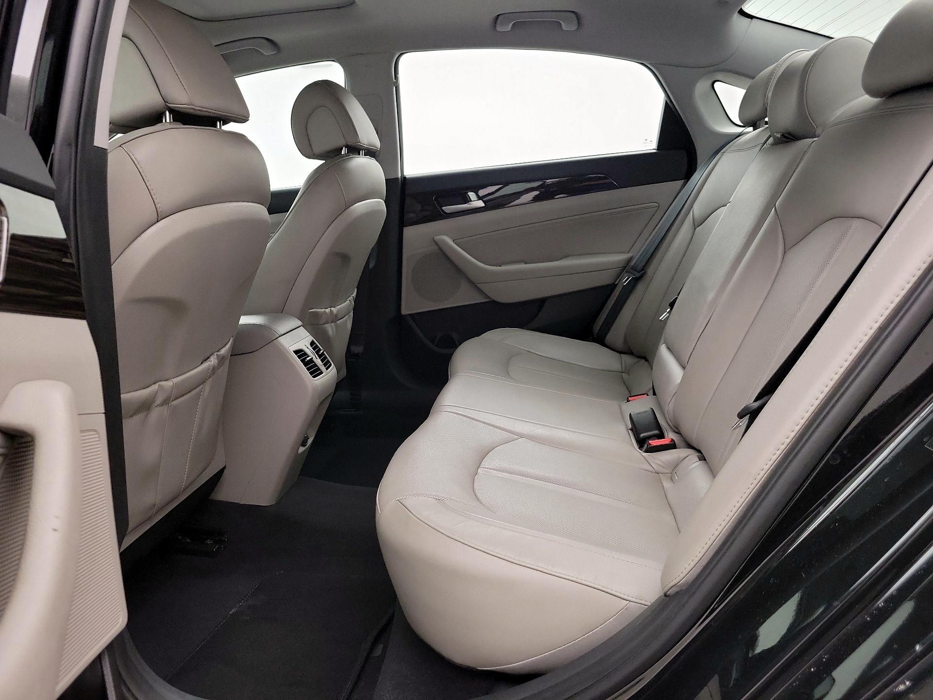 Thumbnail: 2017 Hyundai Sonata - 20