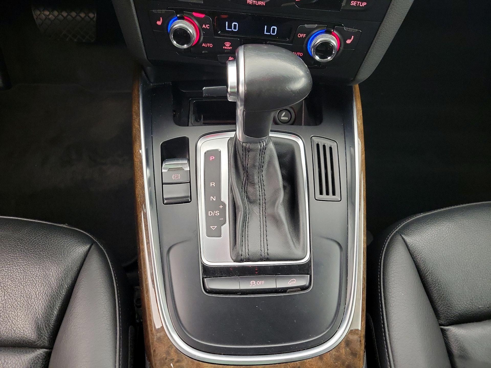 Thumbnail: 2015 Audi Q5 - 16