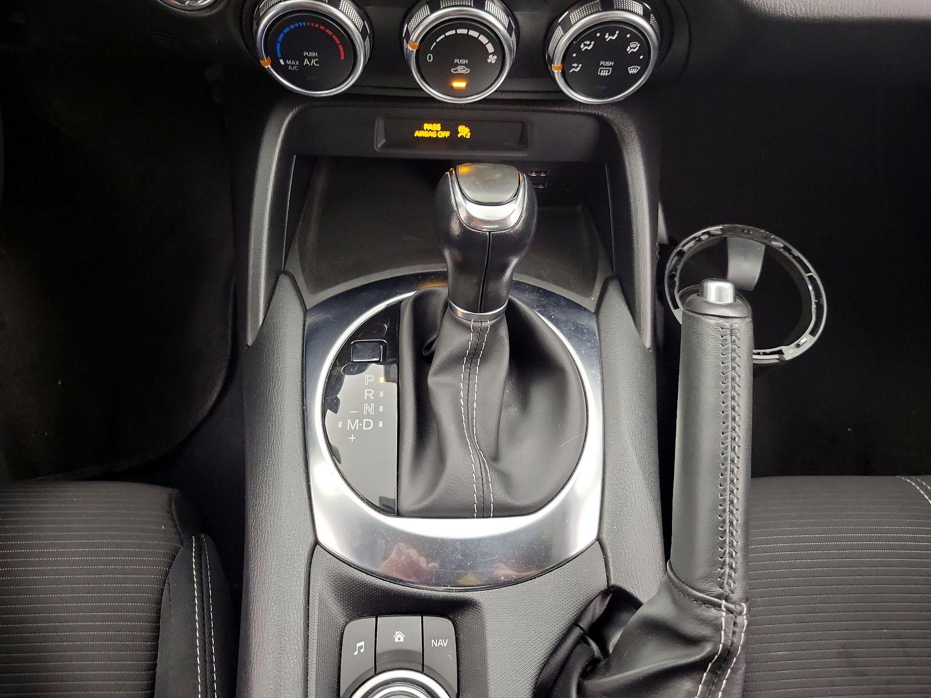 Thumbnail: 2019 Fiat 124 Spider - 17