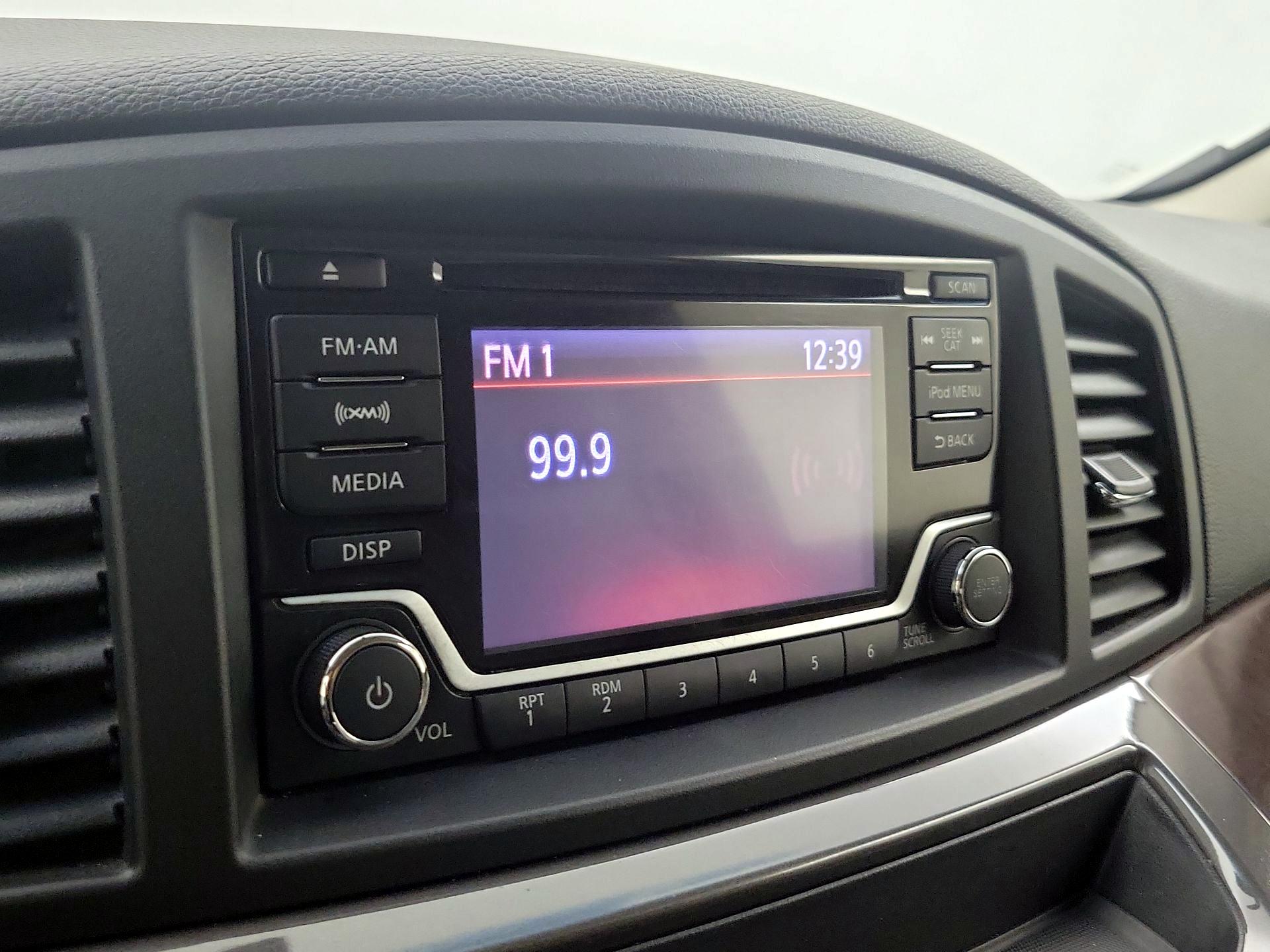 Thumbnail: 2015 Nissan Quest - 15