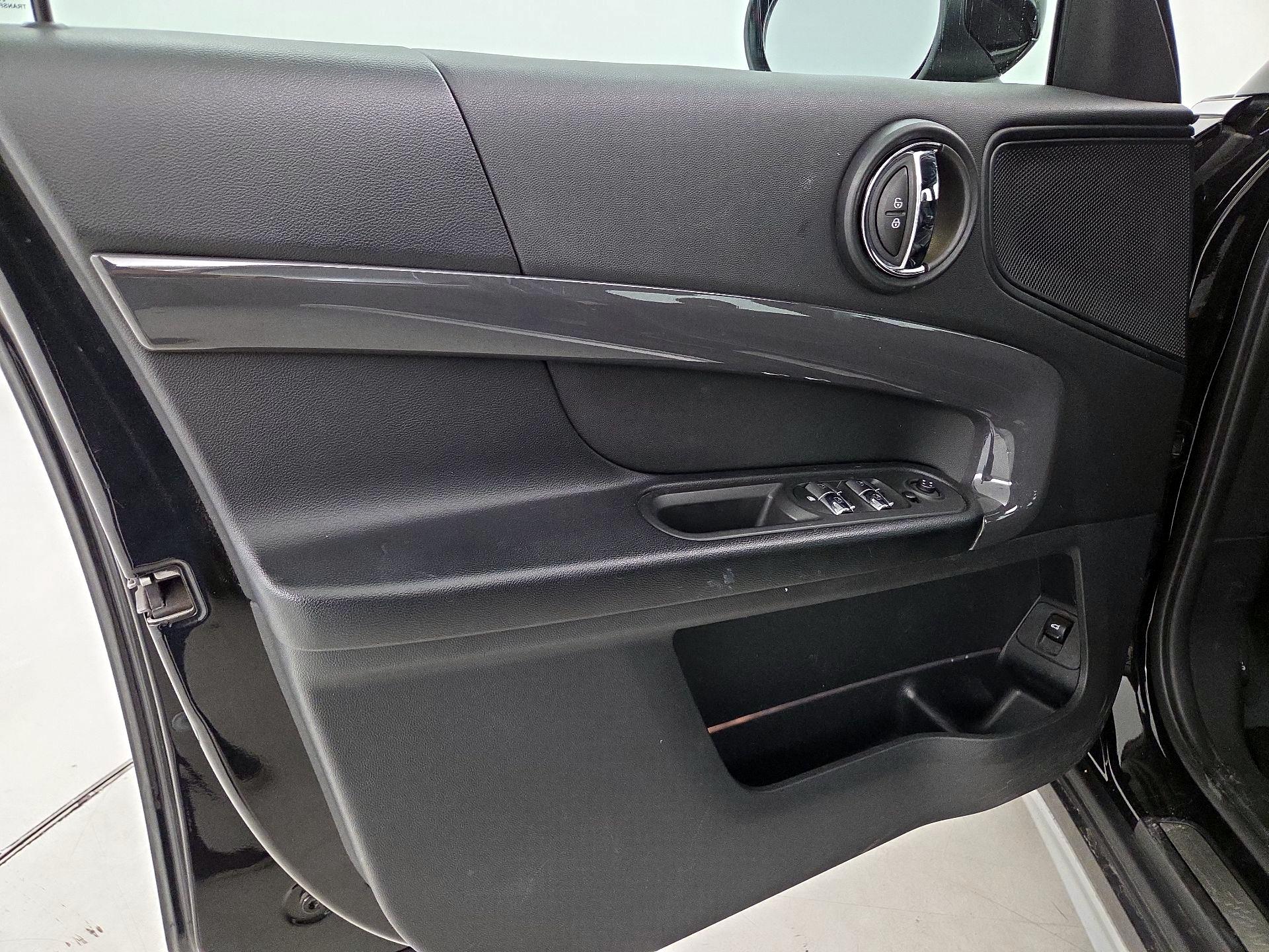 Thumbnail: 2020 MINI Cooper Countryman - 12