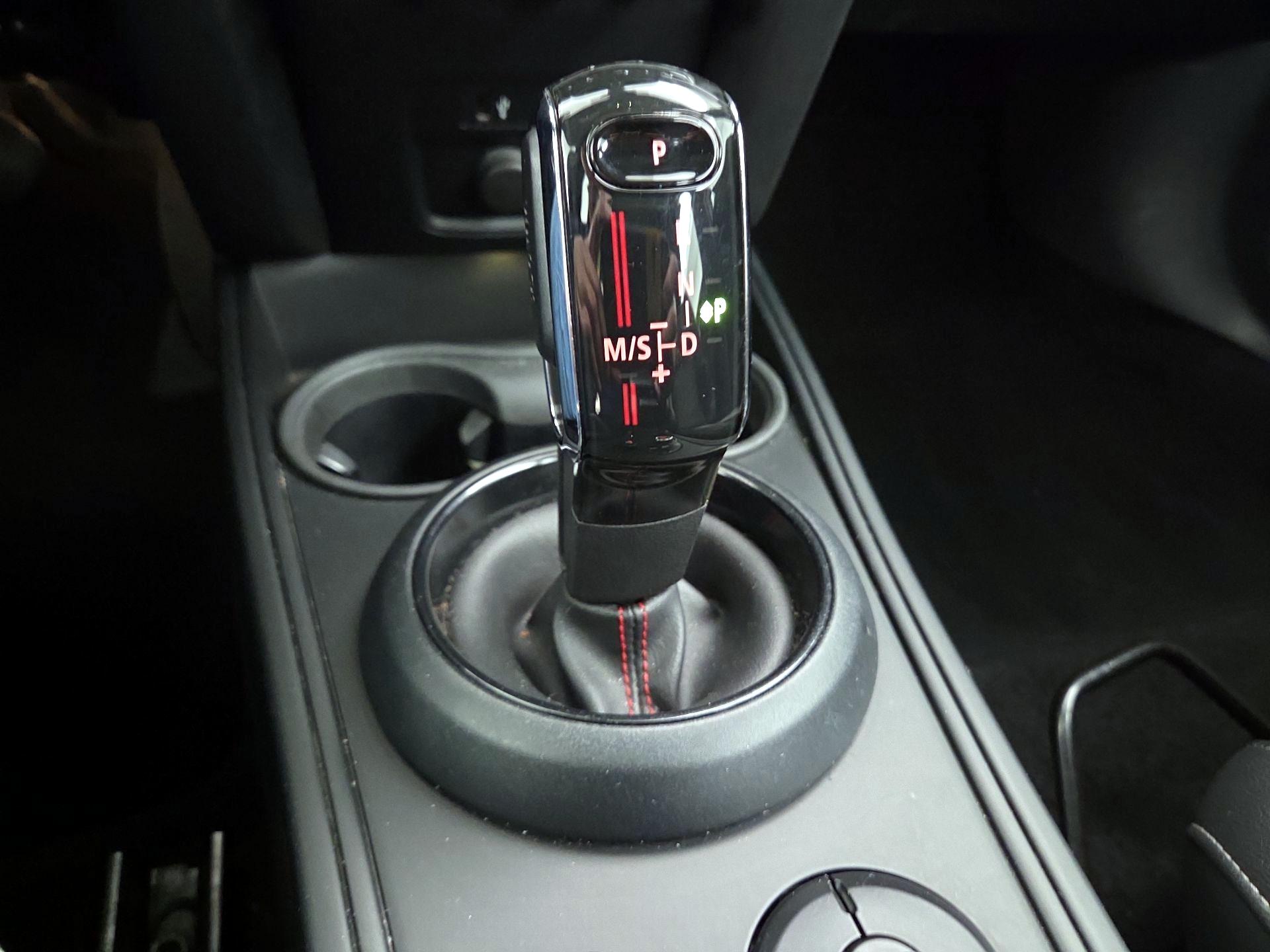 Thumbnail: 2020 MINI Cooper Countryman - 17