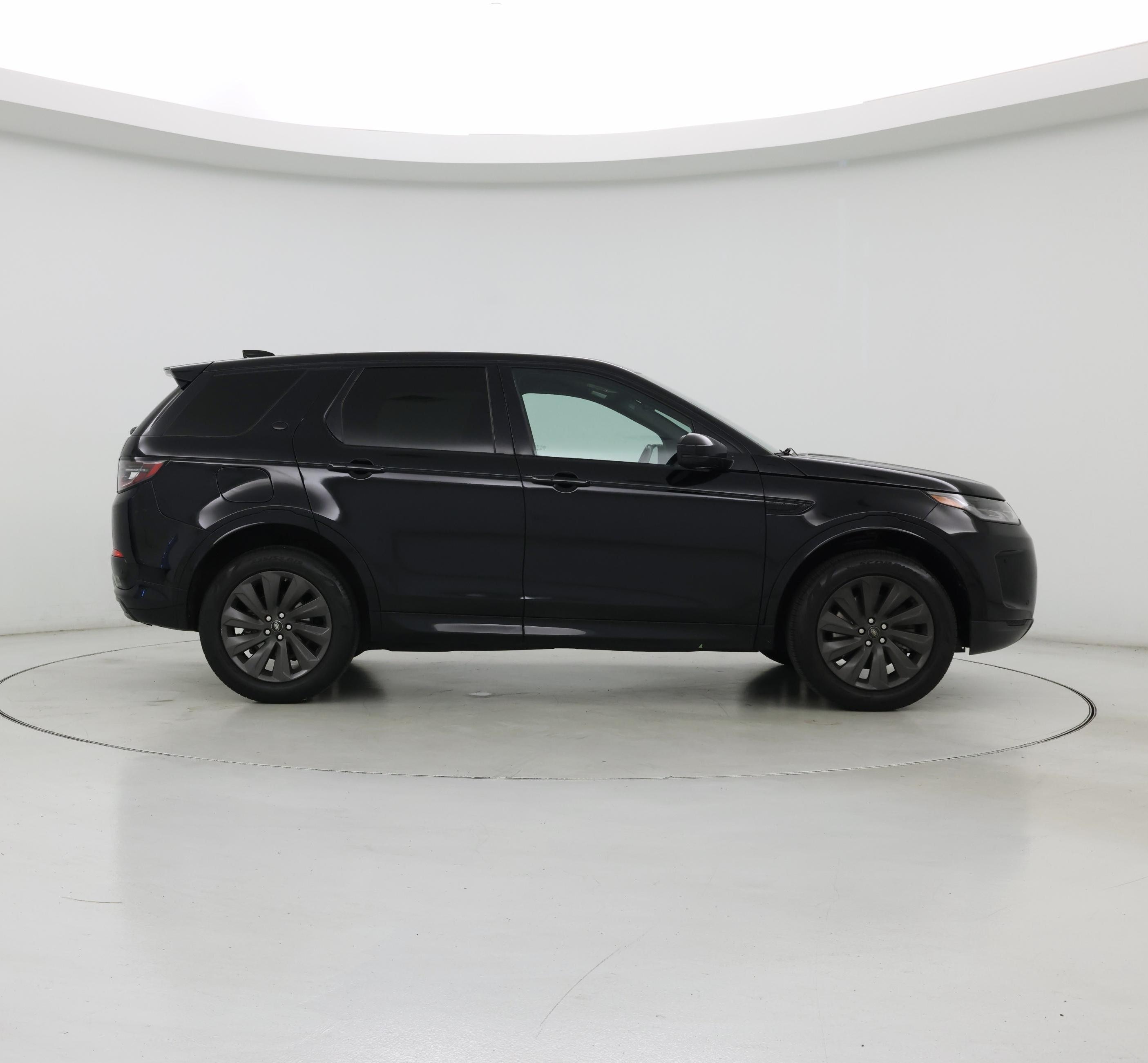 Thumbnail: 2020 Land Rover Discovery Sport - 7