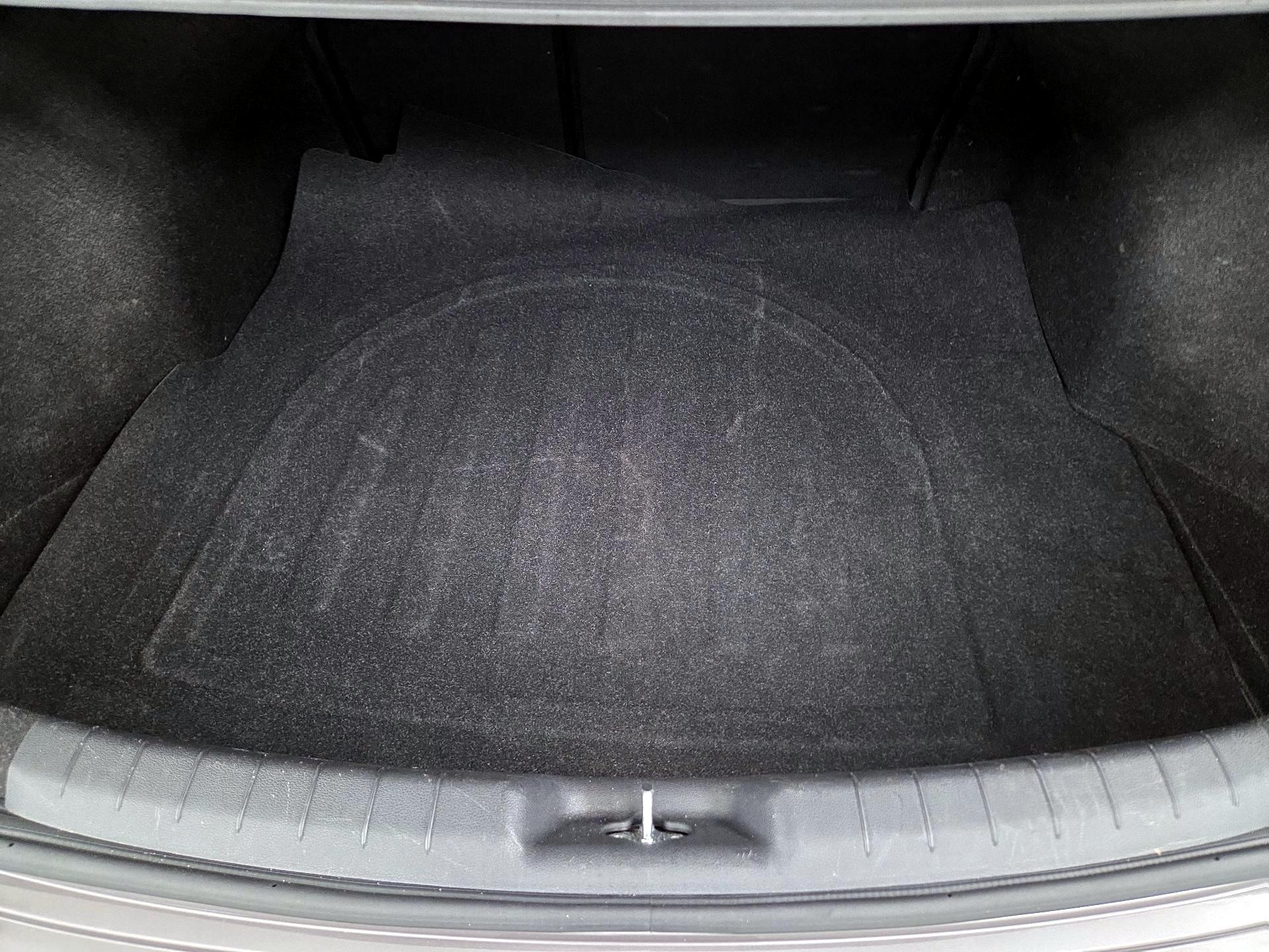 Thumbnail: 2020 Hyundai Elantra - 20