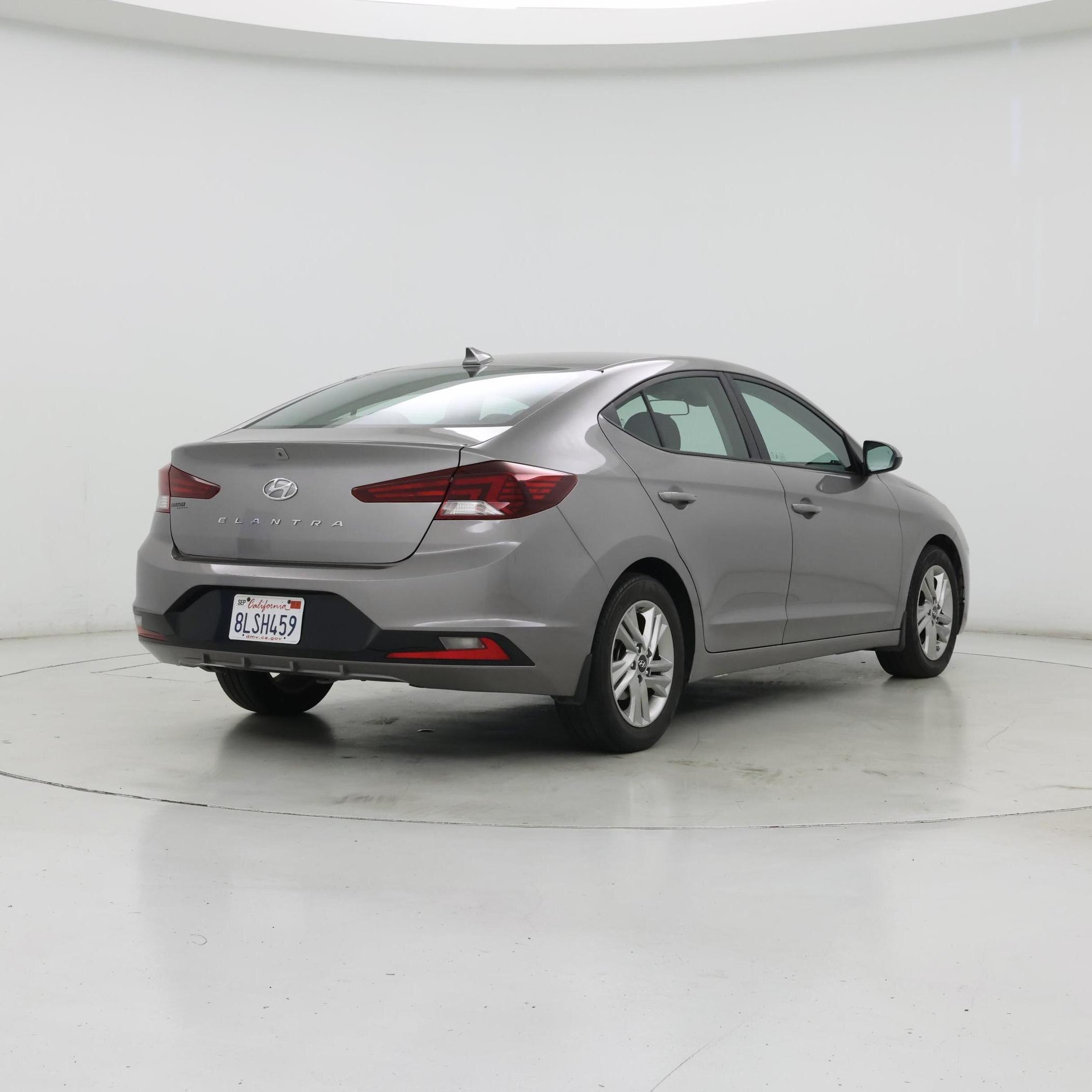 Thumbnail: 2020 Hyundai Elantra - 8