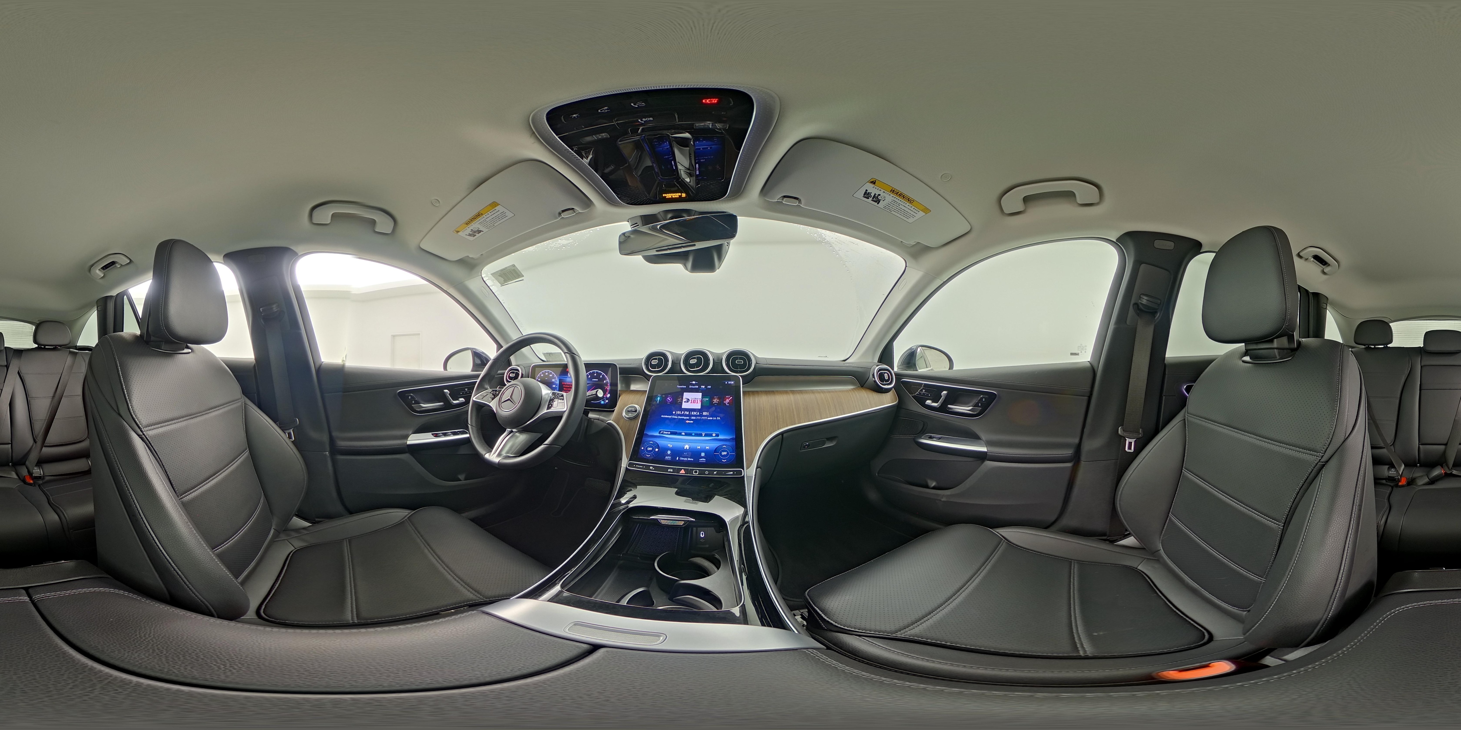 2023 Mercedes-Benz GLC GLC 300 - Photo 24