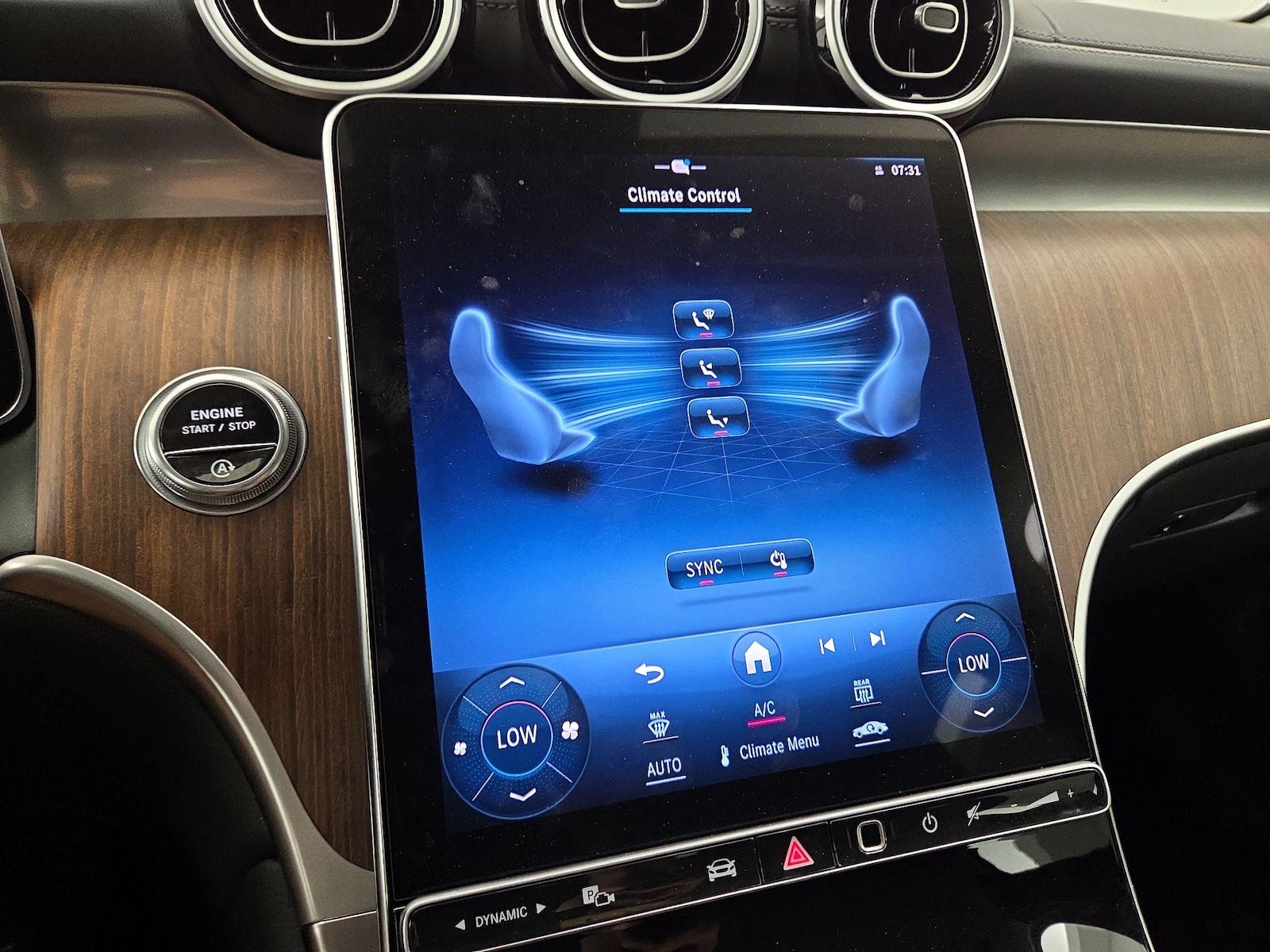 2023 Mercedes-Benz GLC GLC 300 - Photo 17