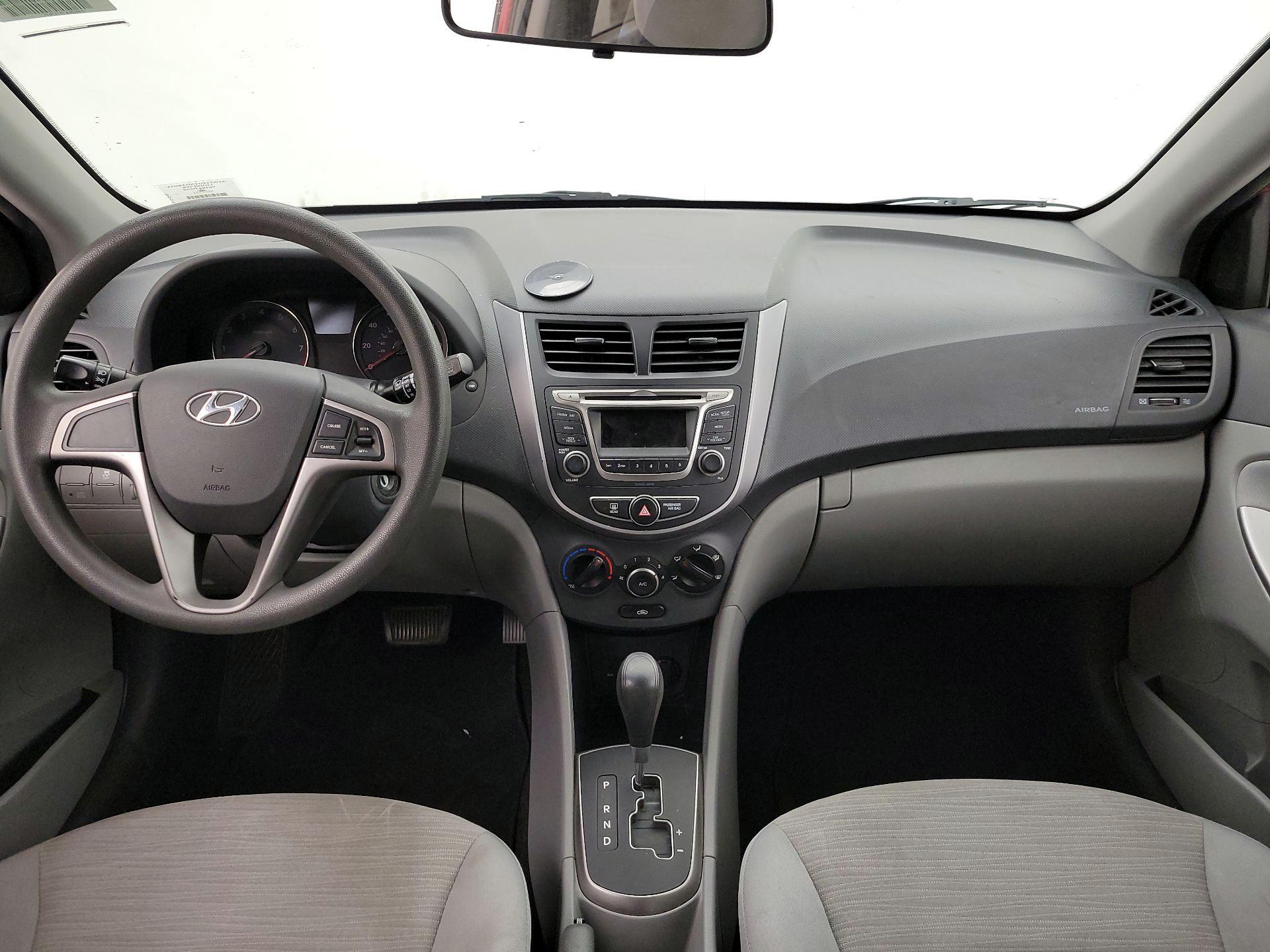 Thumbnail: 2017 Hyundai Accent - 9