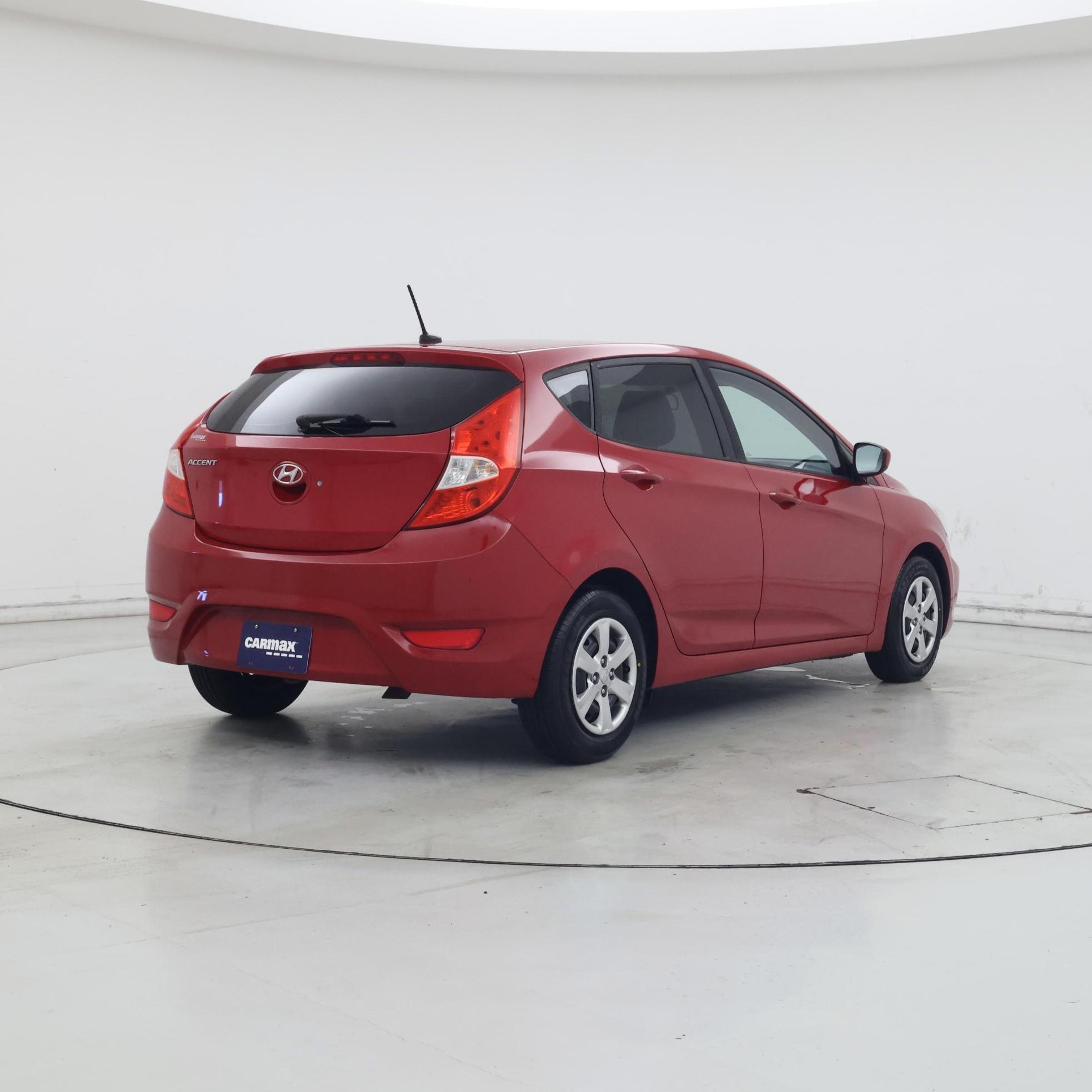 Thumbnail: 2017 Hyundai Accent - 8