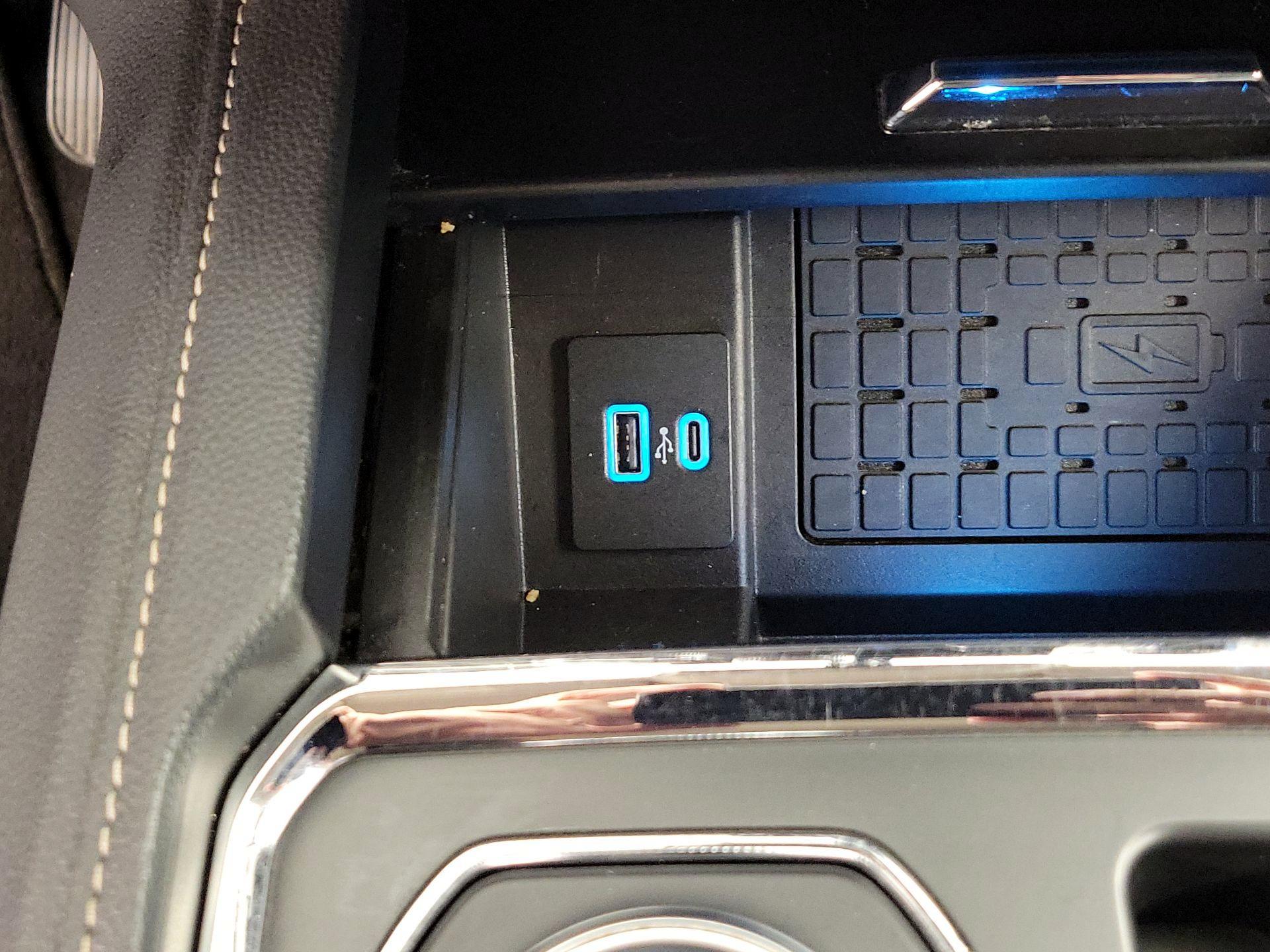 Thumbnail: 2024 Ford Expedition MAX - 19