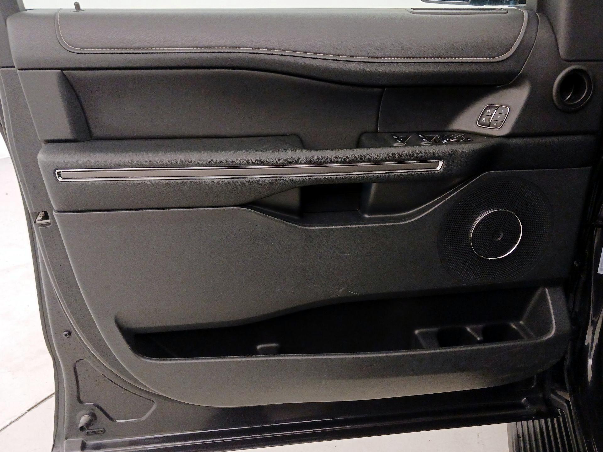 Thumbnail: 2024 Ford Expedition MAX - 12