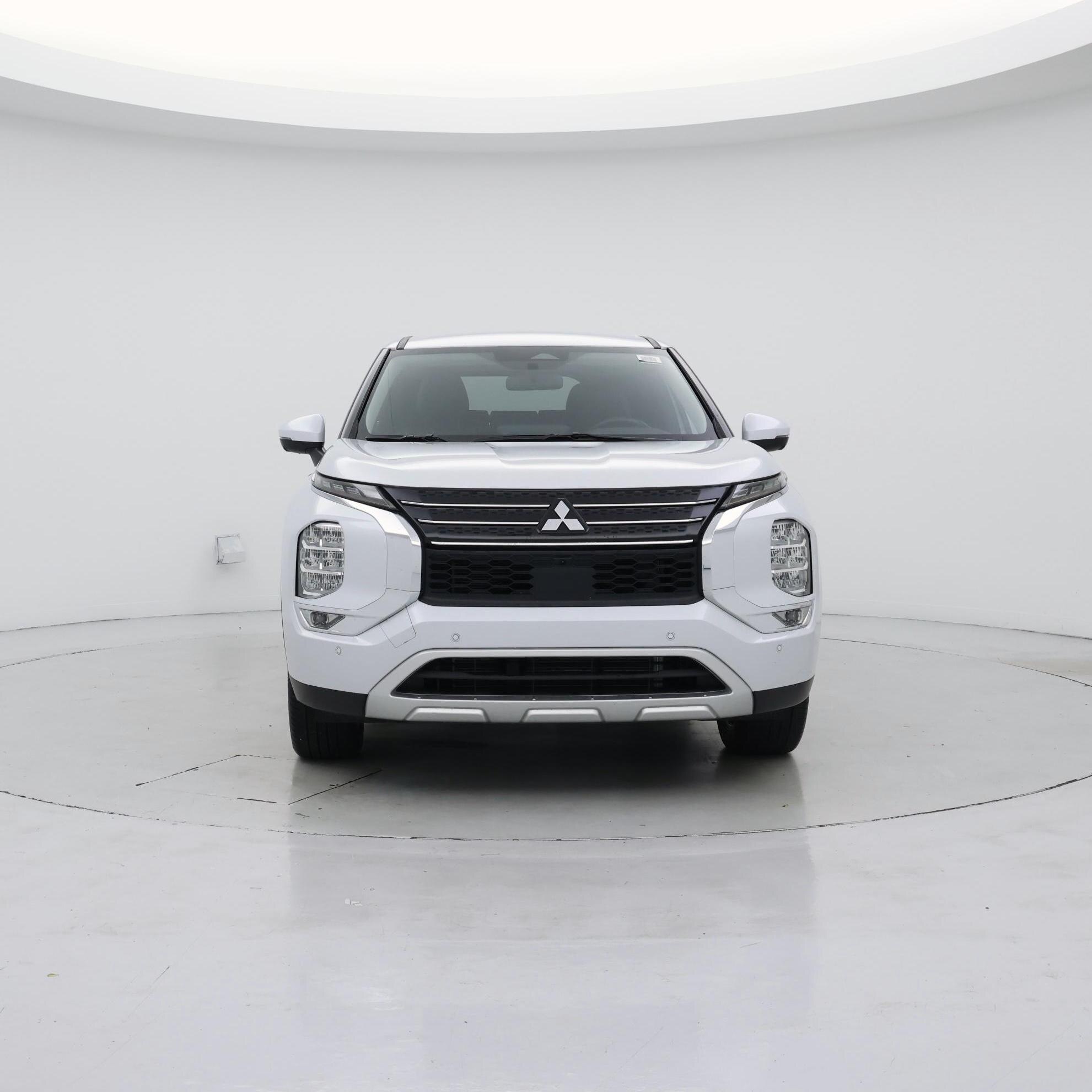 Thumbnail: 2024 Mitsubishi Outlander - 5