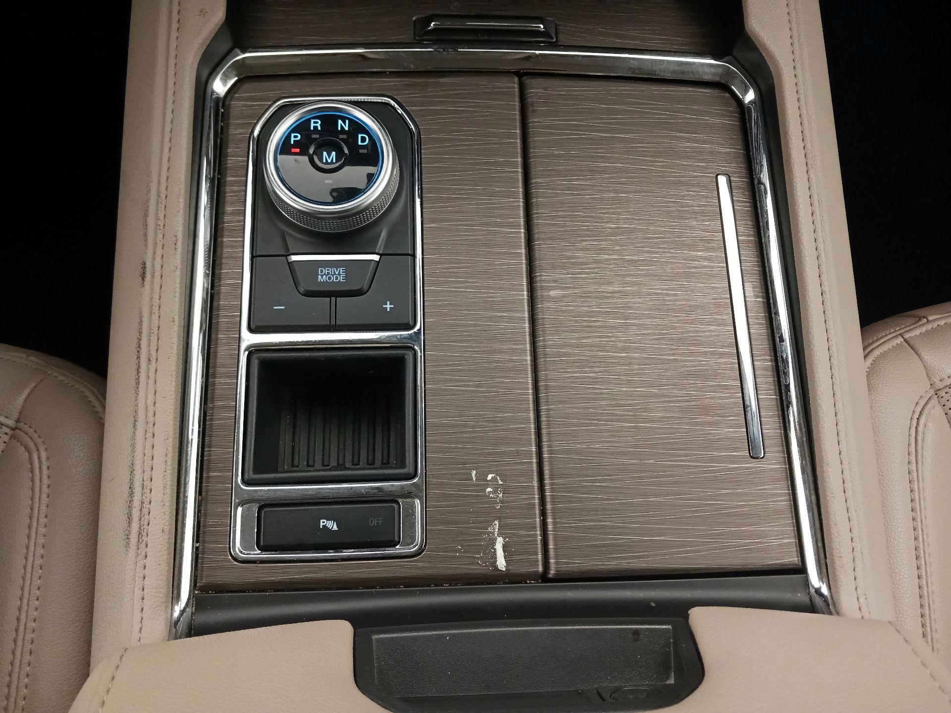 Thumbnail: 2024 Ford Expedition MAX - 18