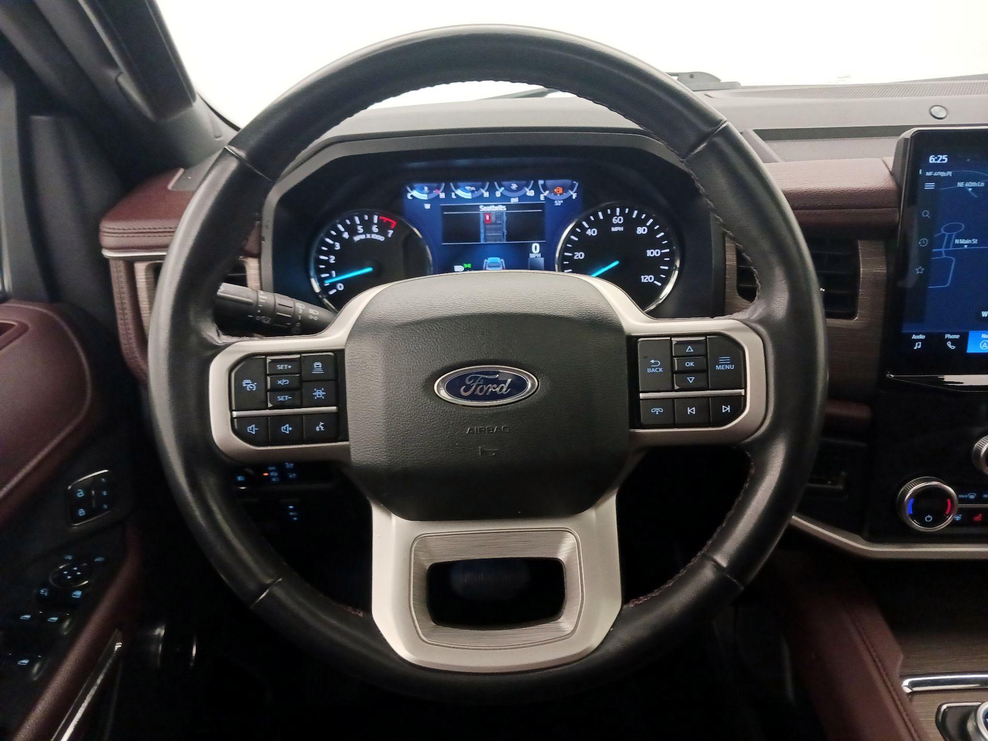 Thumbnail: 2024 Ford Expedition - 10