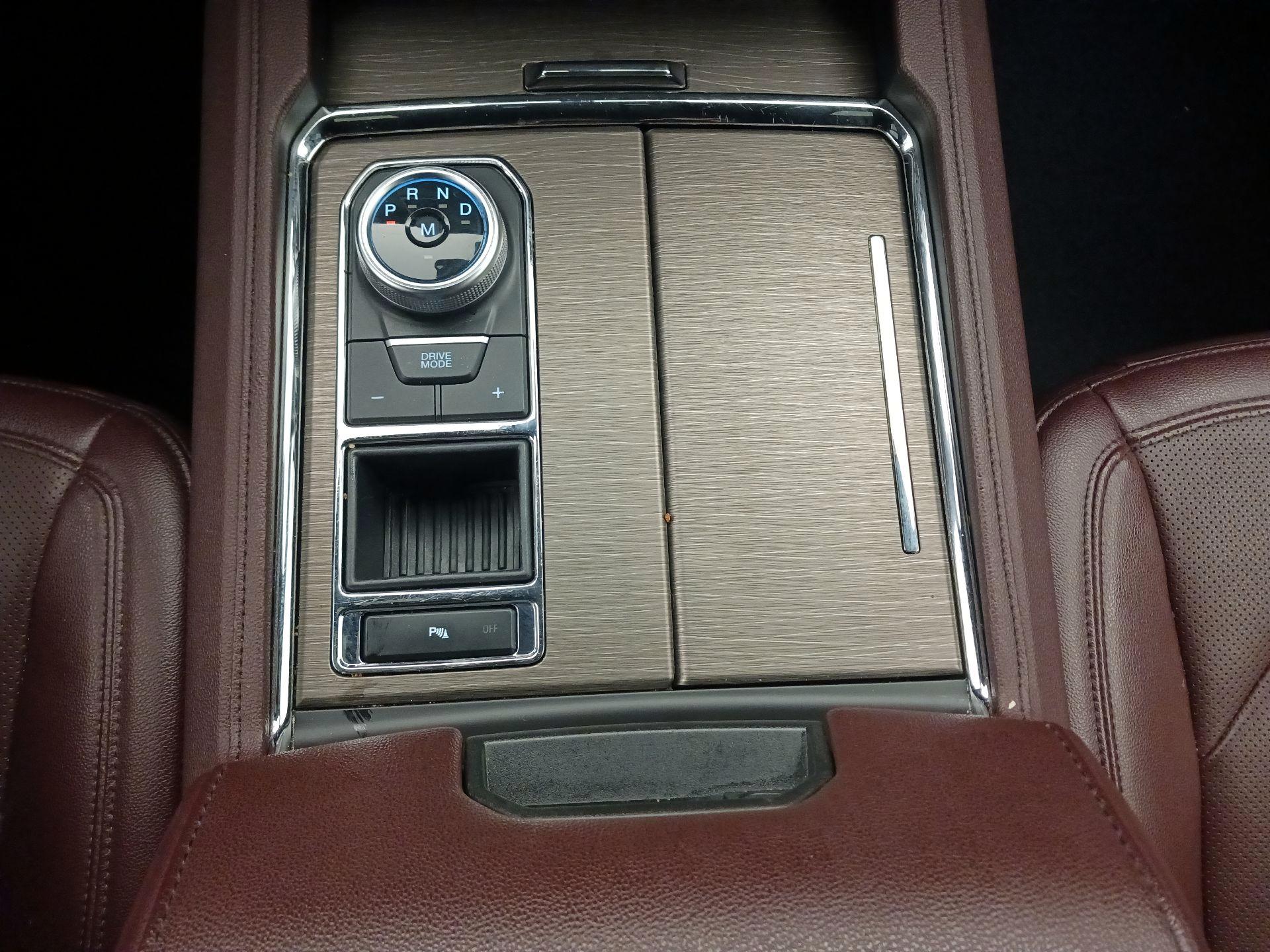 Thumbnail: 2024 Ford Expedition - 18