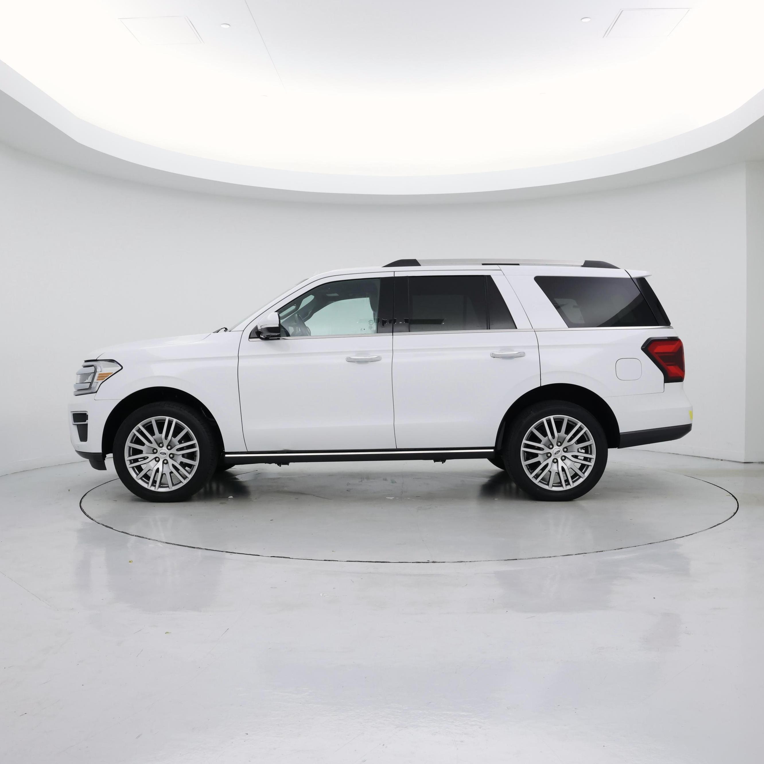 Thumbnail: 2024 Ford Expedition - 3