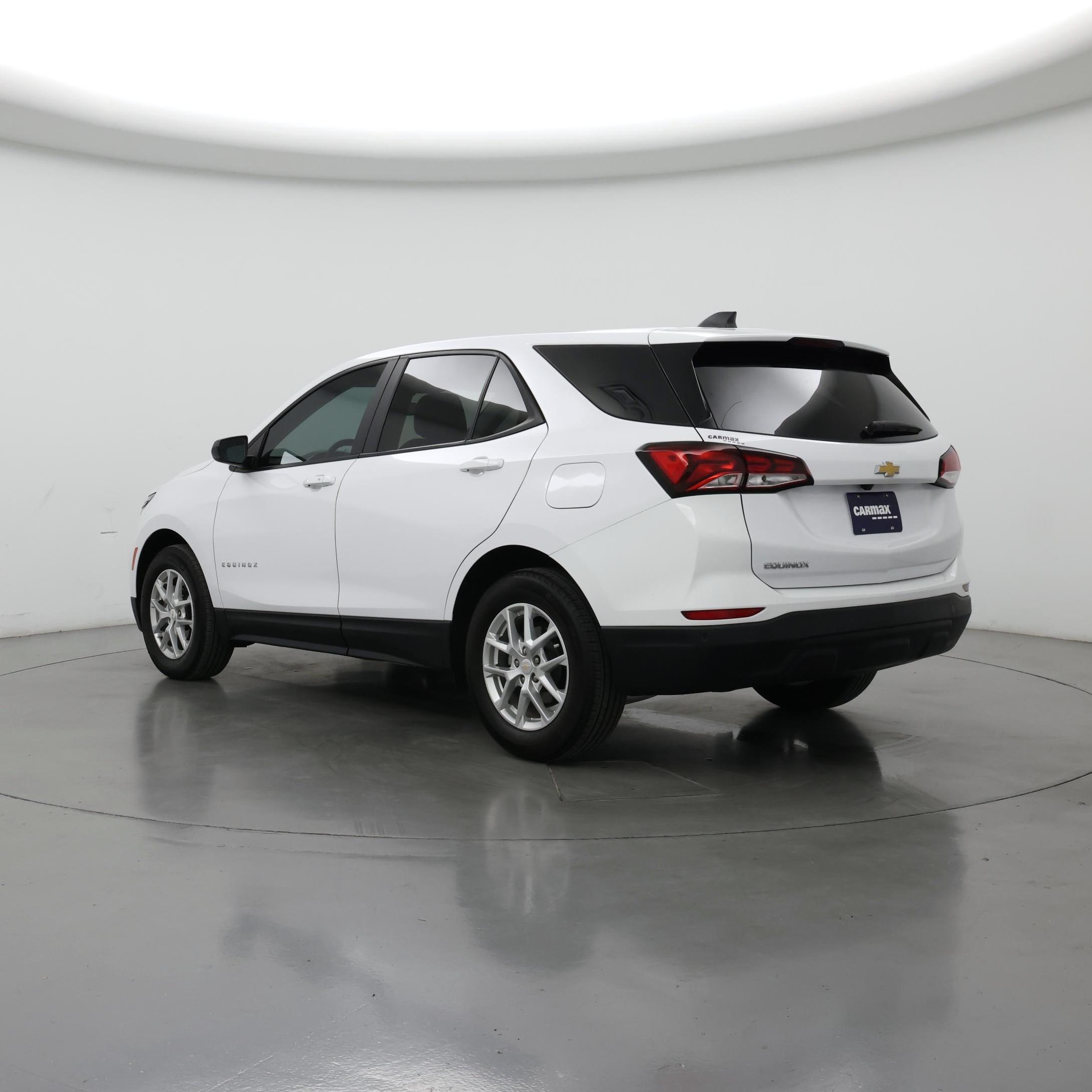 Thumbnail: 2023 Chevrolet Equinox - 2