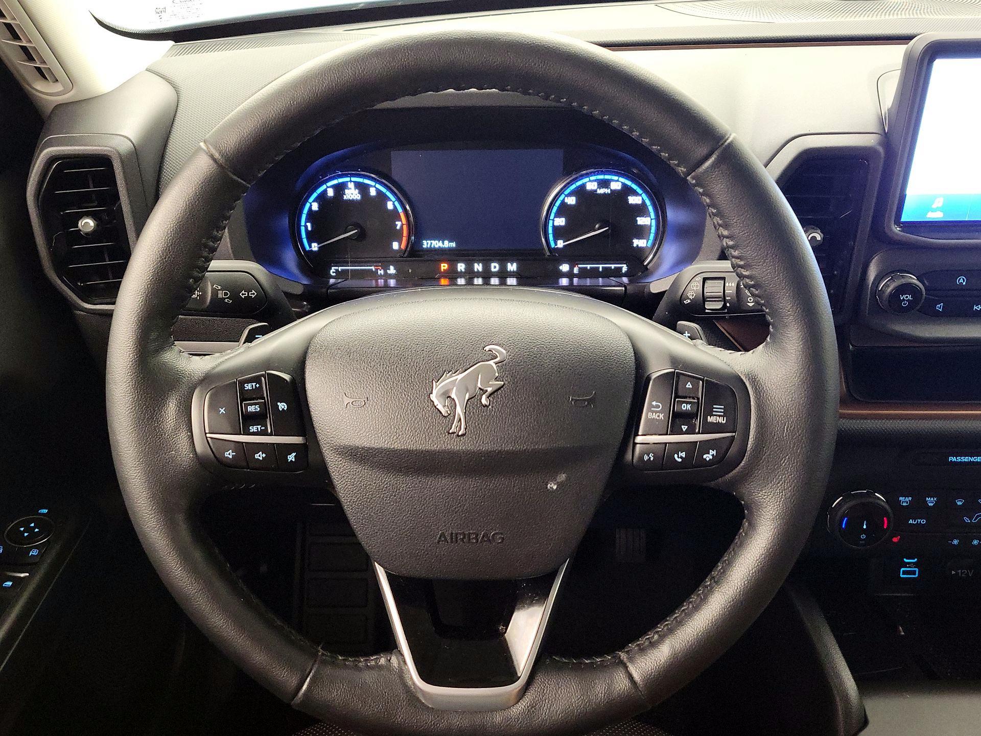 Thumbnail: 2022 Ford Bronco Sport - 10