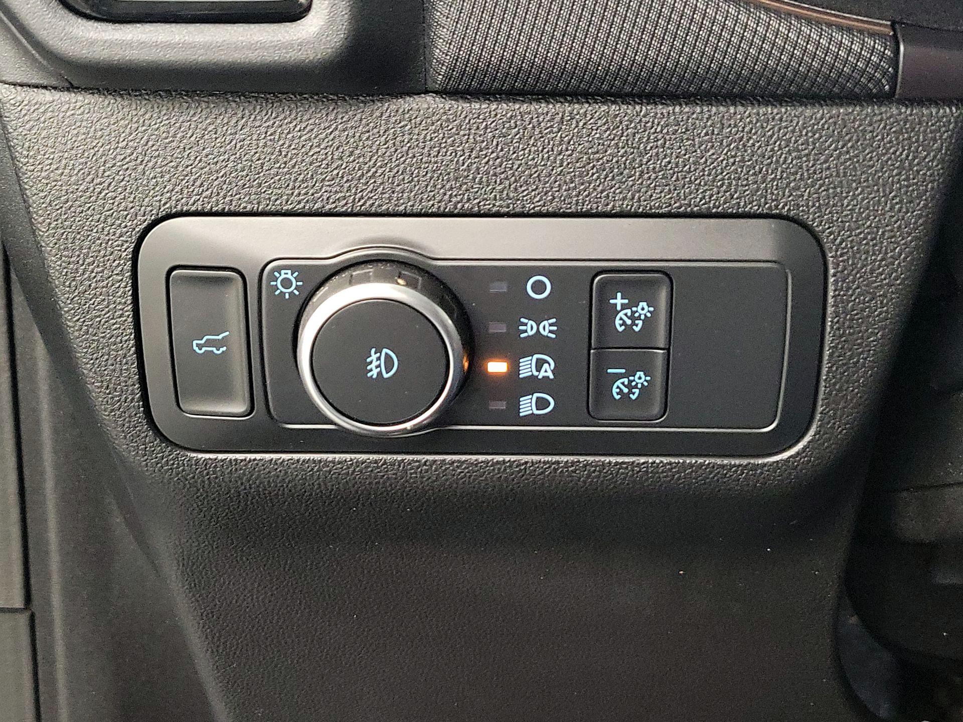 Thumbnail: 2022 Ford Bronco Sport - 13