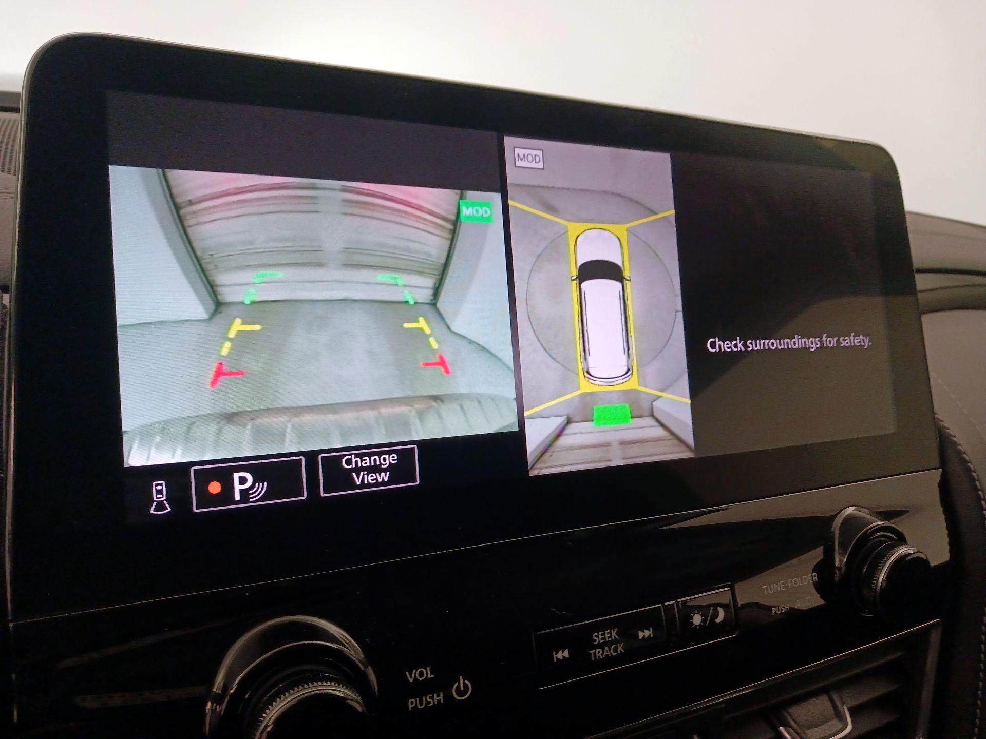 Thumbnail: 2024 INFINITI QX80 - 15