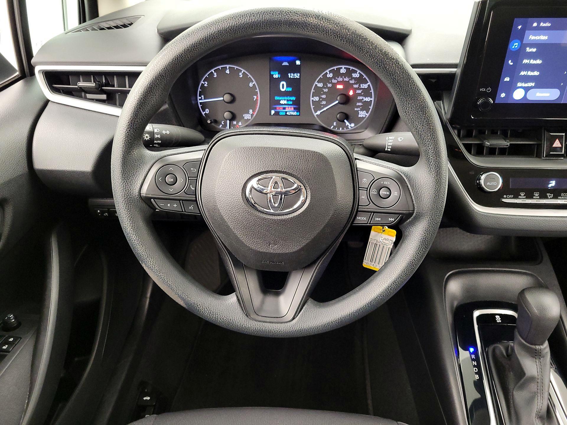 Thumbnail: 2023 Toyota Corolla - 10