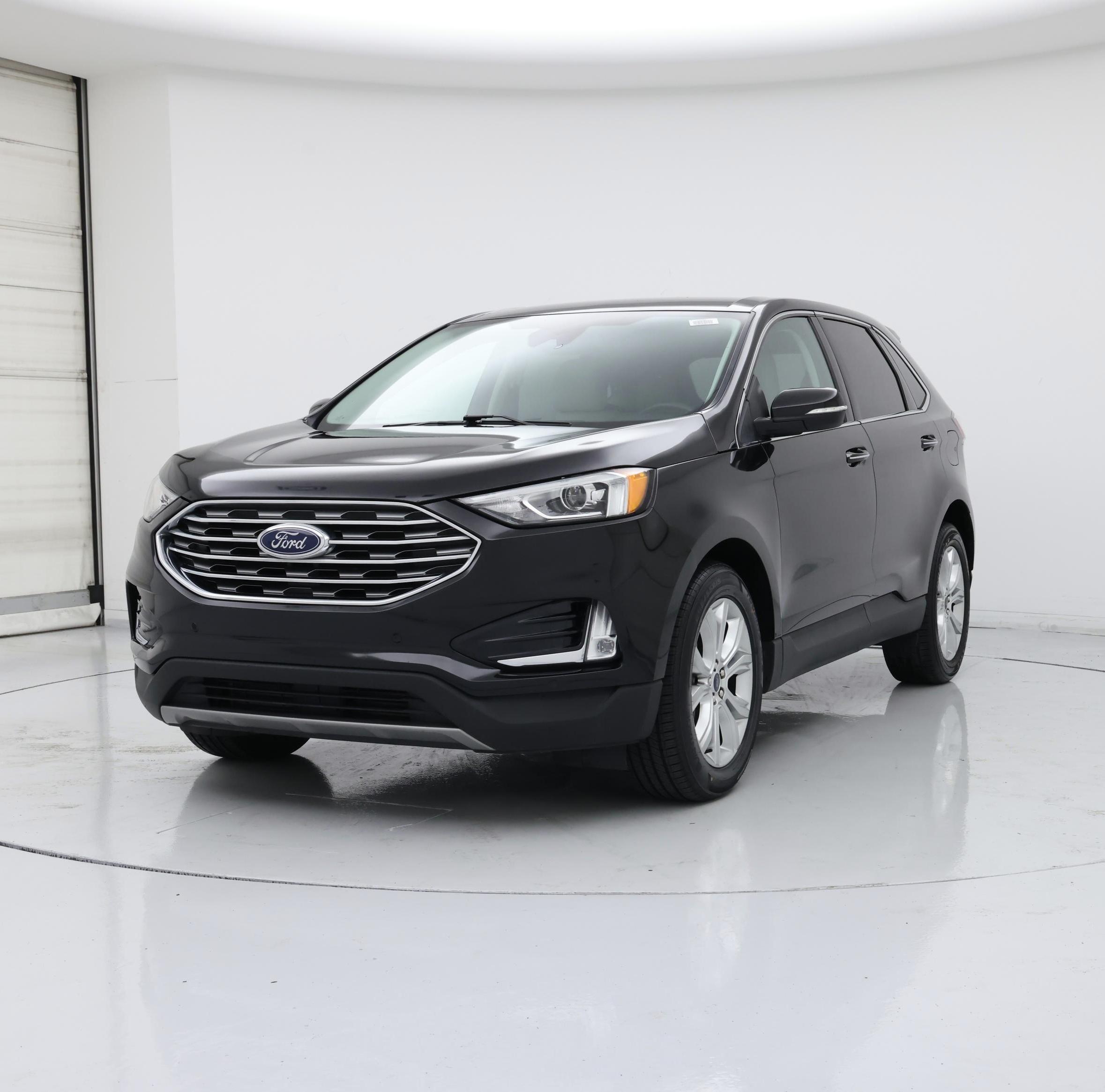 Thumbnail: 2021 Ford Edge - 4