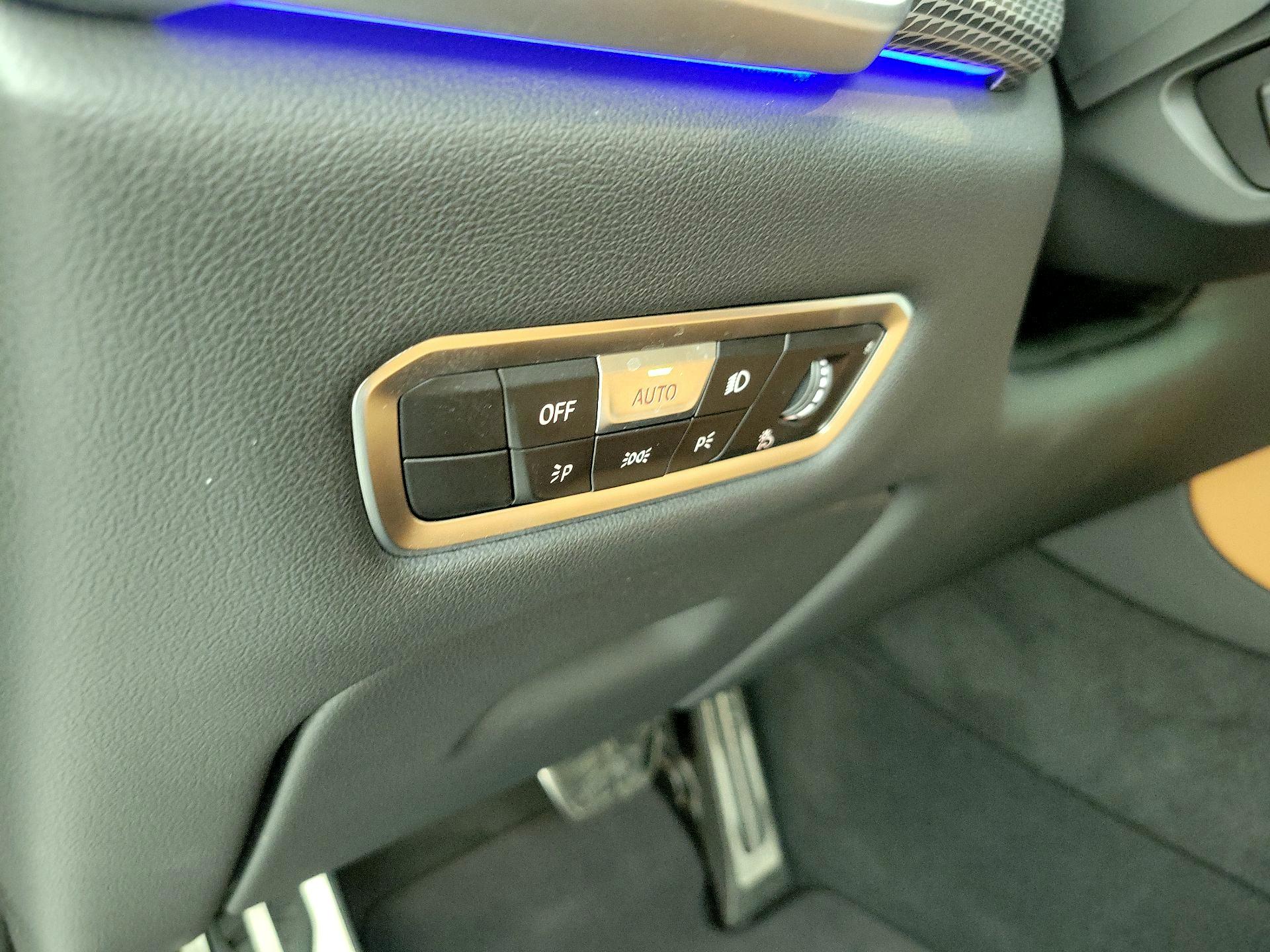 Thumbnail: 2022 BMW X5 - 13