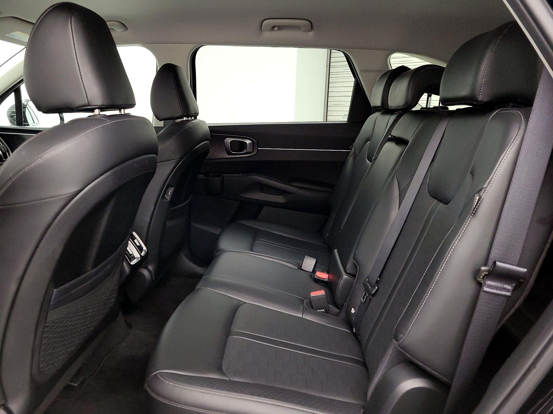 Thumbnail: 2024 Kia Sorento - 20