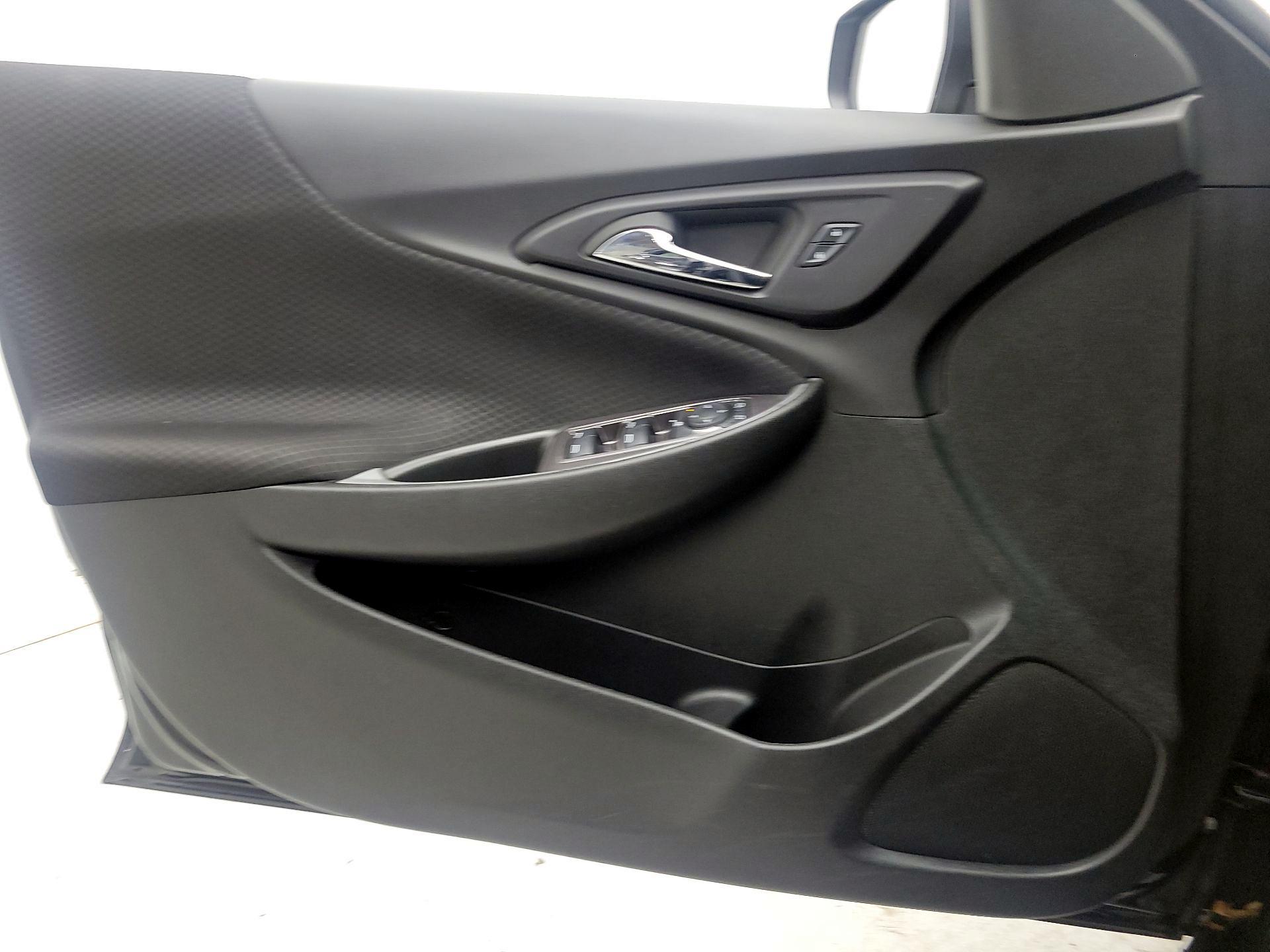 Thumbnail: 2024 Chevrolet Malibu - 12