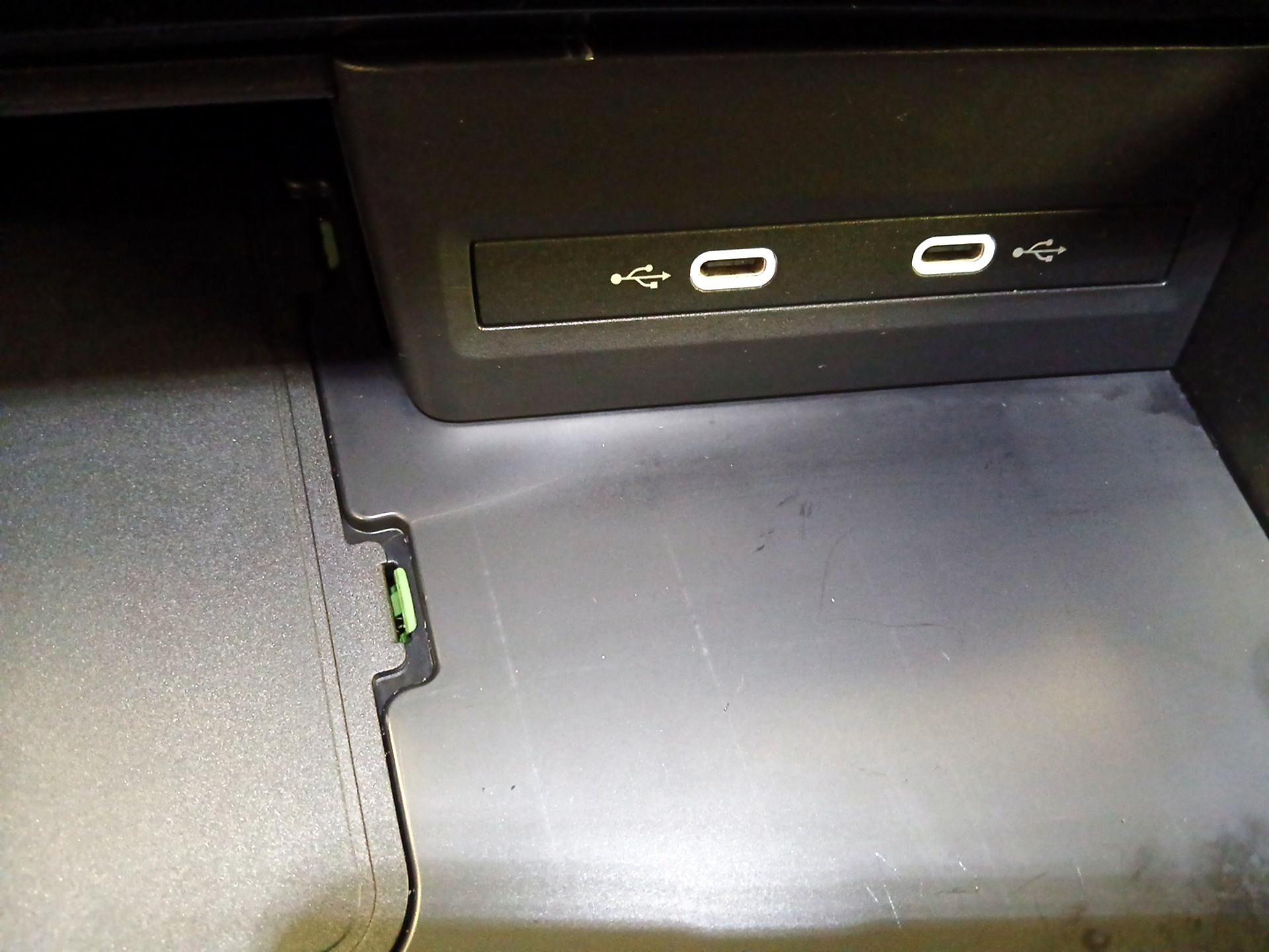 Thumbnail: 2025 Volkswagen Atlas - 18