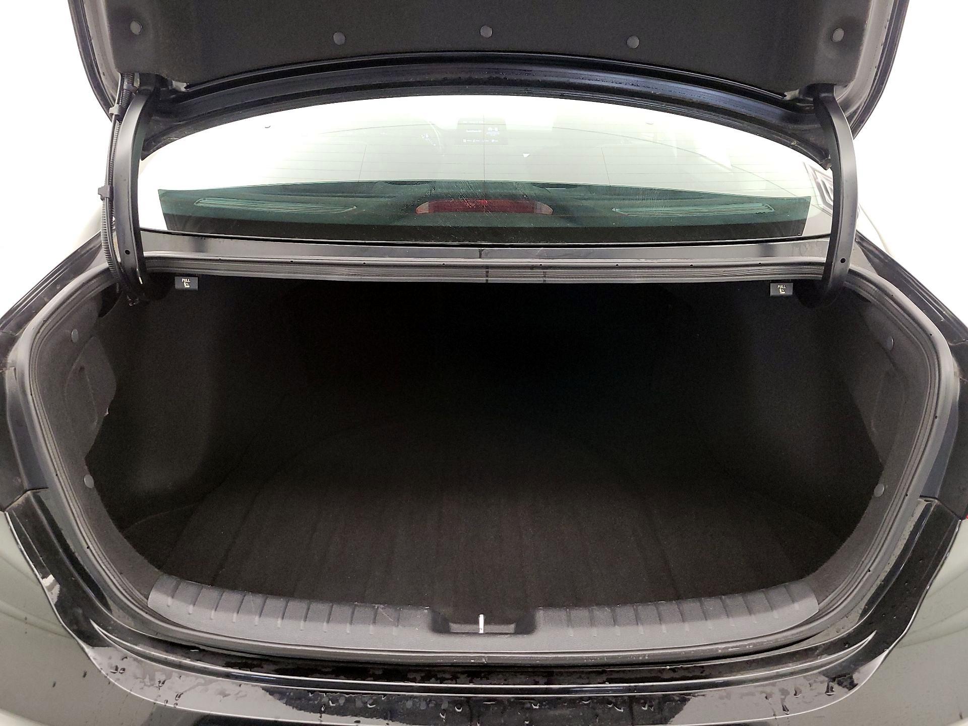 Thumbnail: 2024 Kia Forte - 20