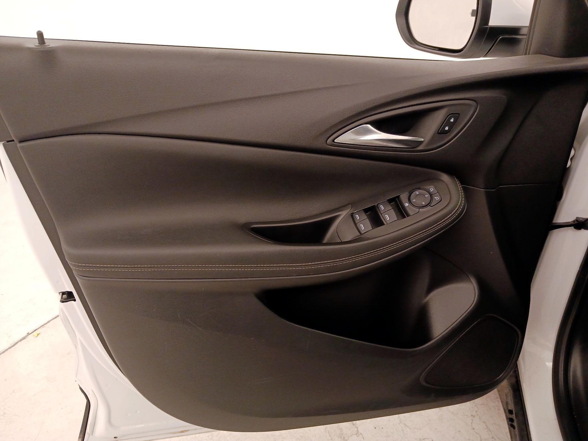 Thumbnail: 2025 Buick Encore GX - 12