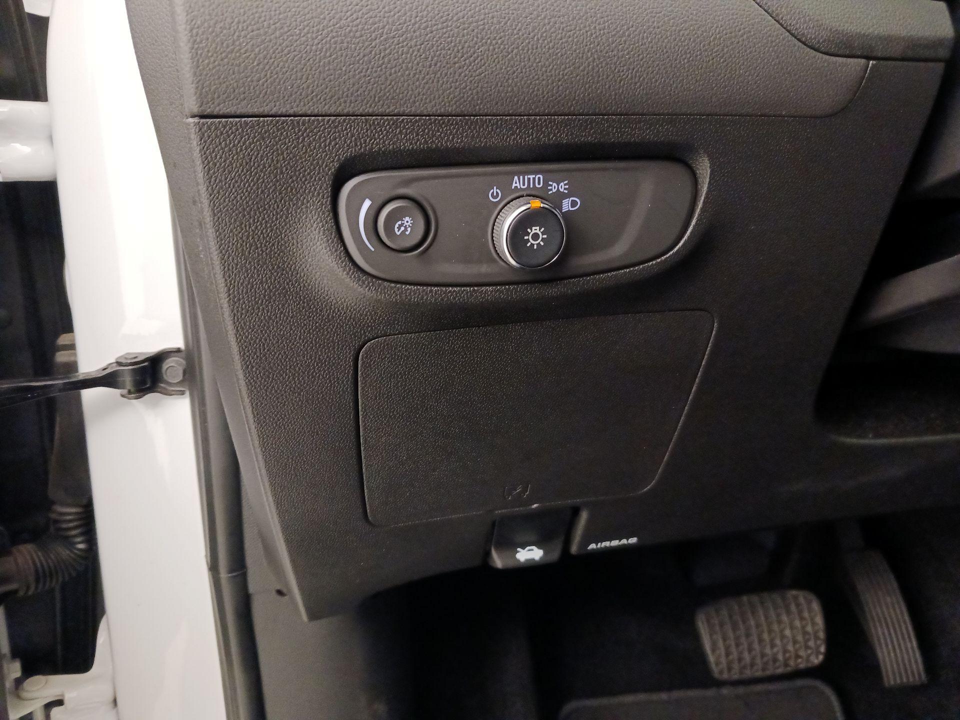 Thumbnail: 2025 Buick Encore GX - 13