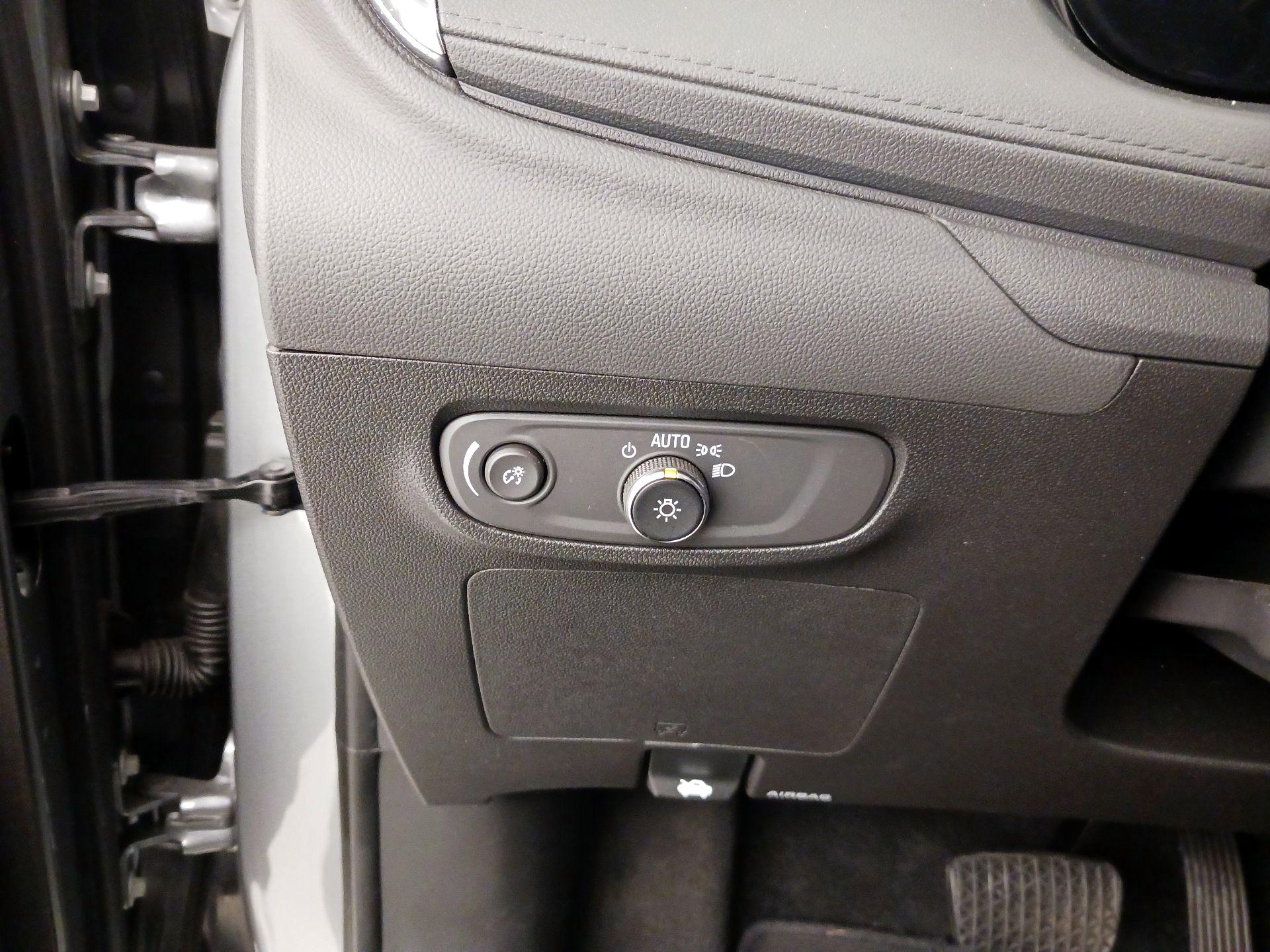 Thumbnail: 2025 Buick Encore GX - 13