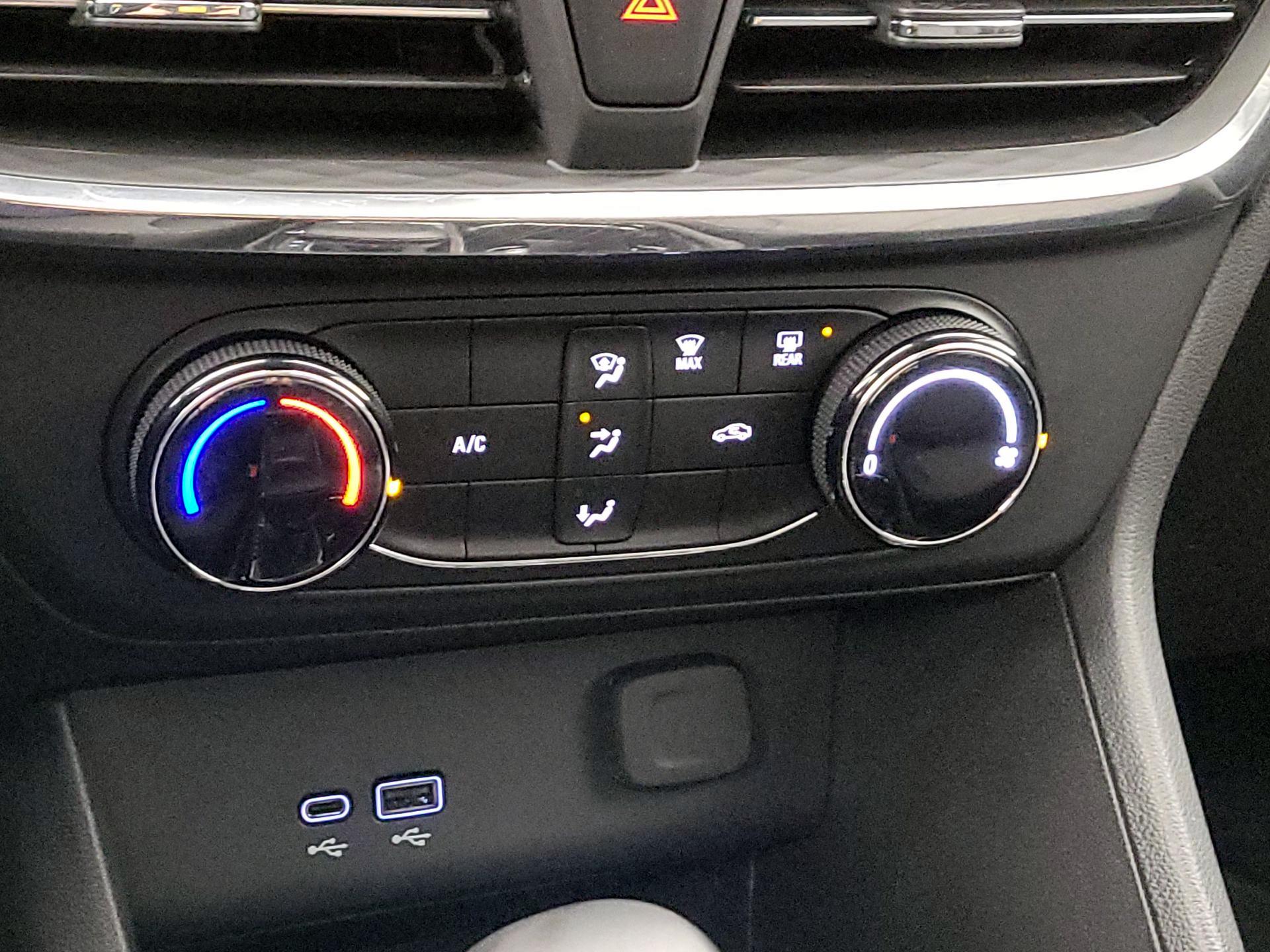 Thumbnail: 2025 Buick Encore GX - 16