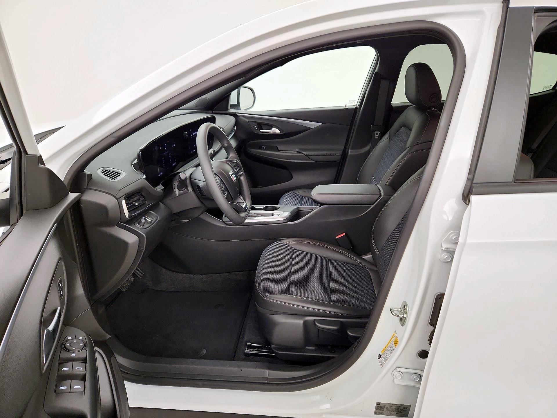 Thumbnail: 2025 Buick Envista - 11