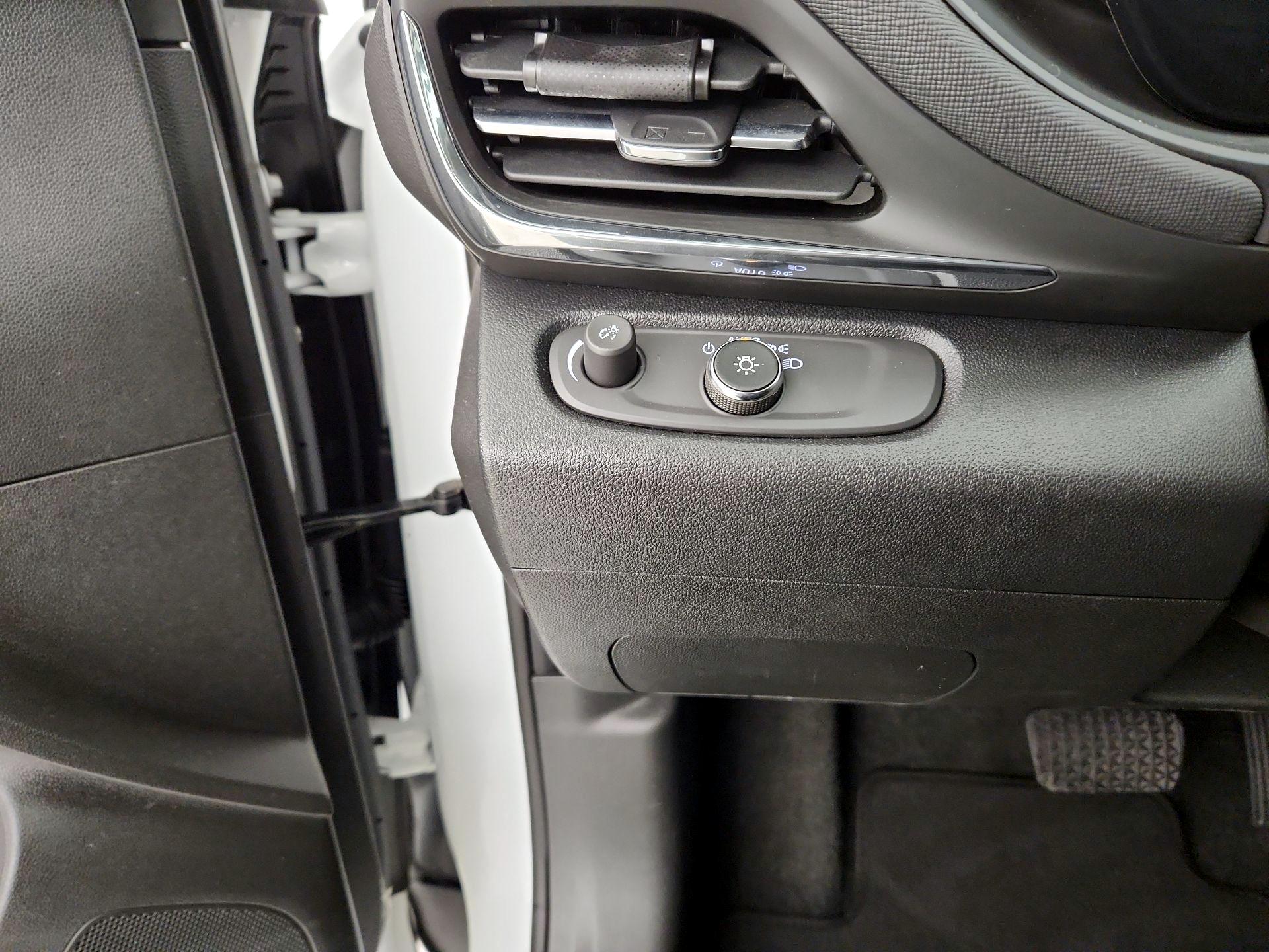 Thumbnail: 2025 Buick Envista - 13