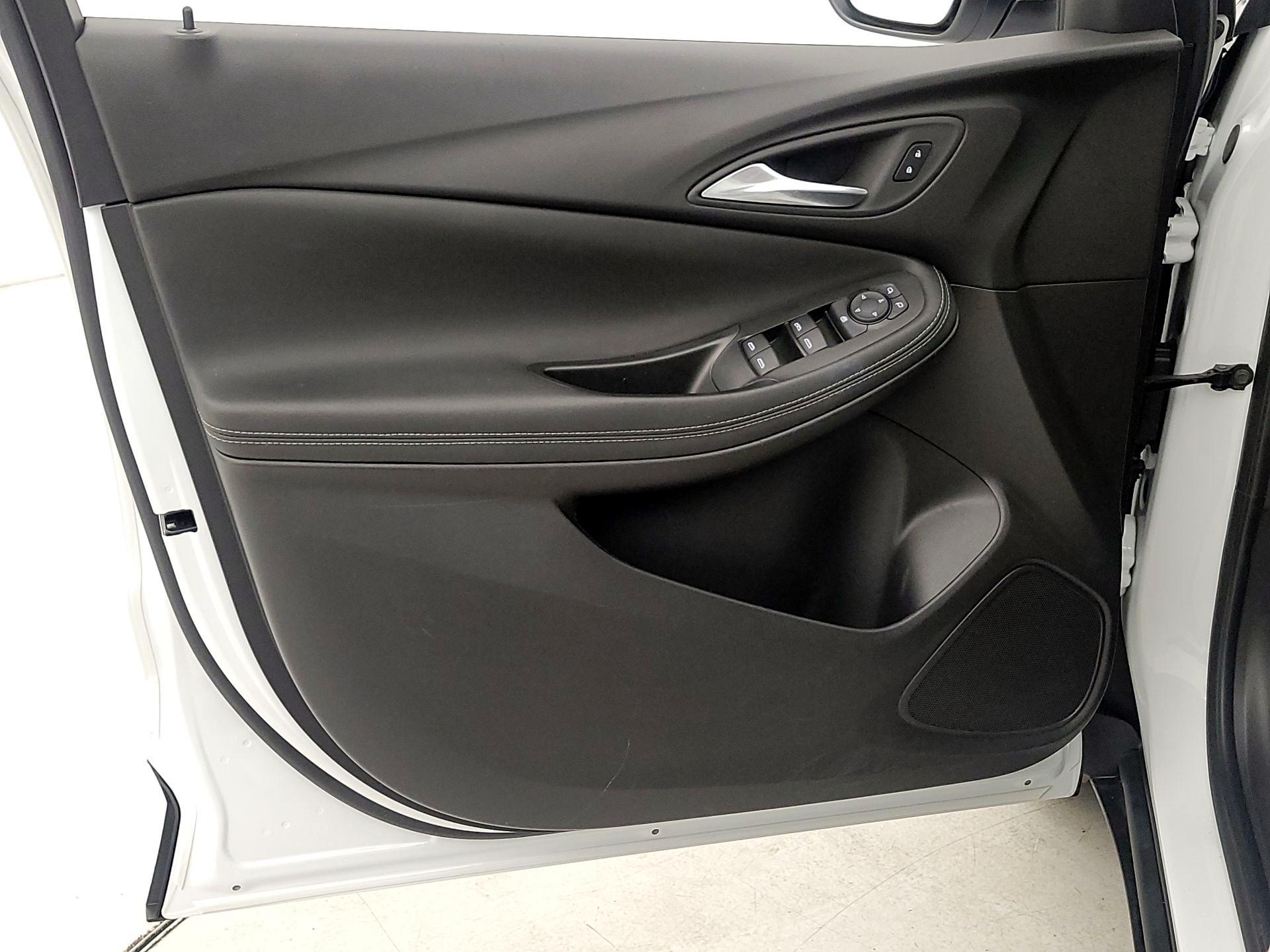 Thumbnail: 2025 Buick Encore GX - 12