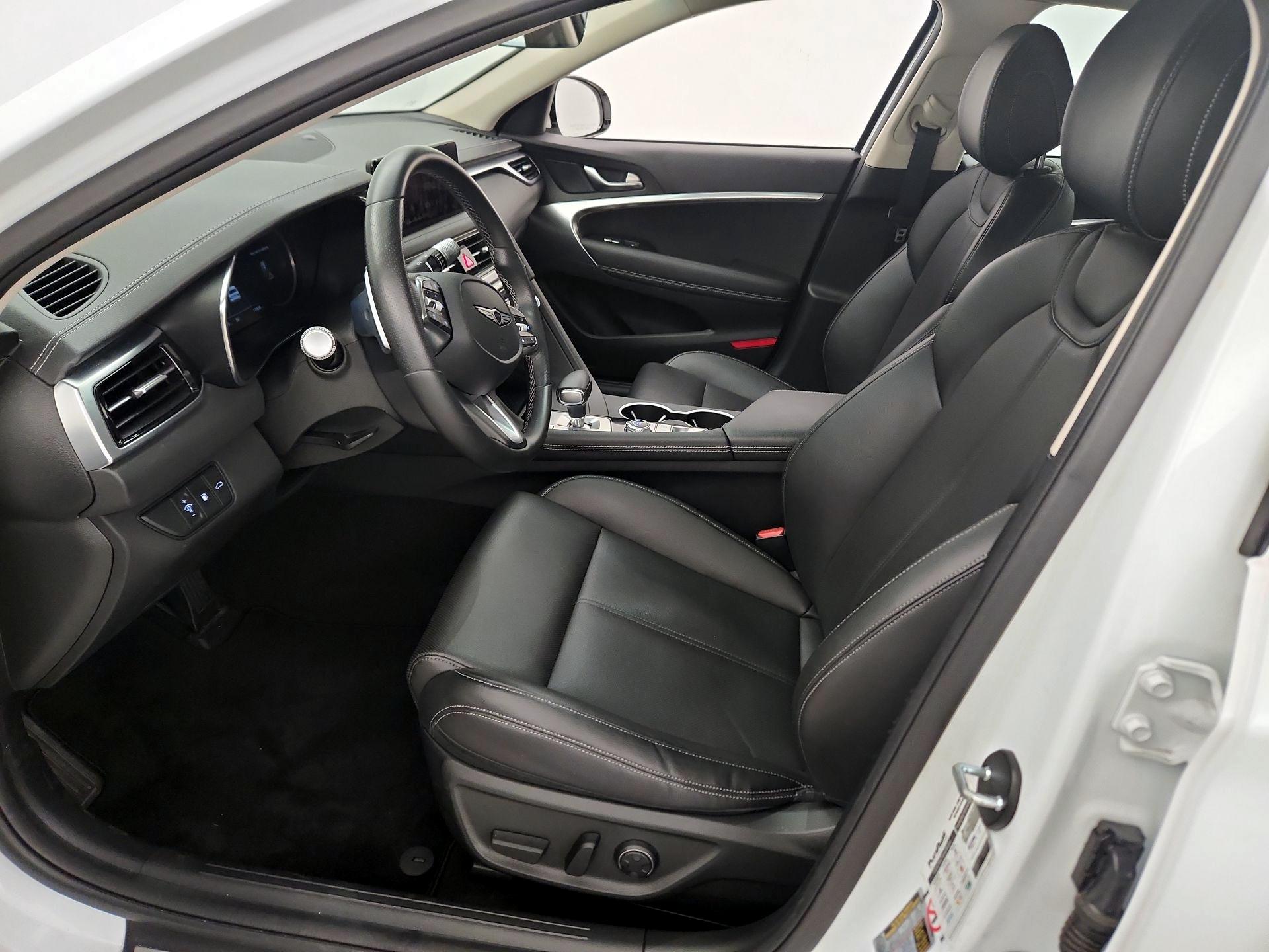 Thumbnail: 2025 Genesis G70 - 11