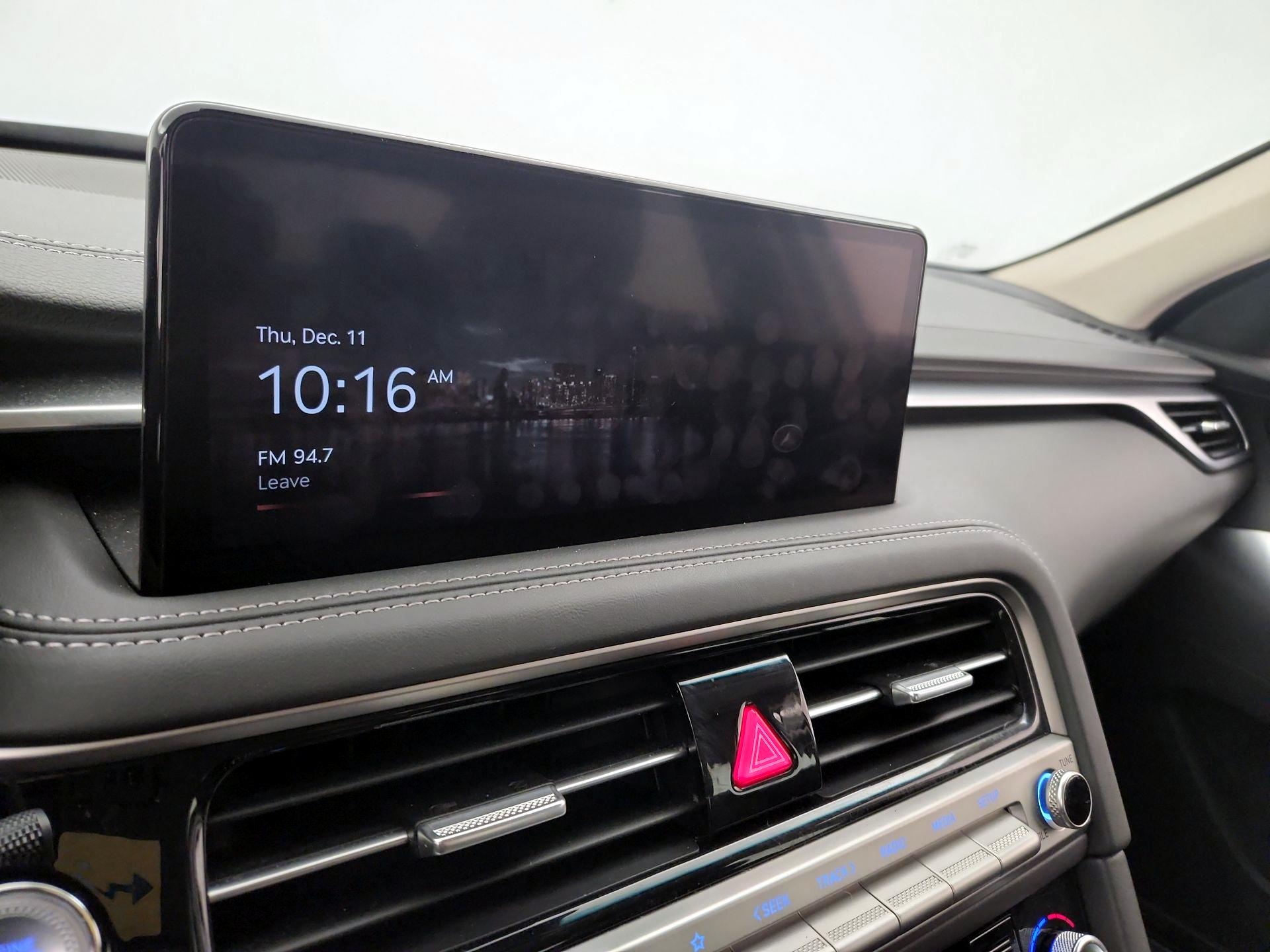 Thumbnail: 2025 Genesis G70 - 16