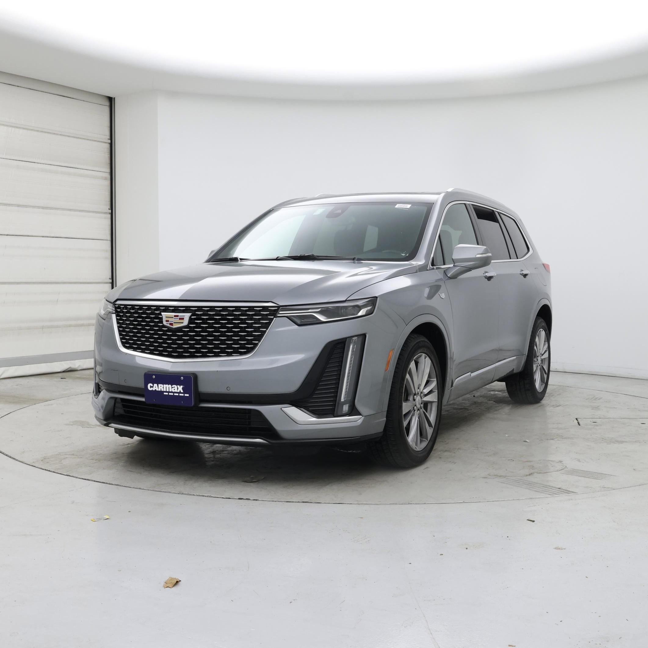 Thumbnail: 2023 Cadillac XT6 - 4