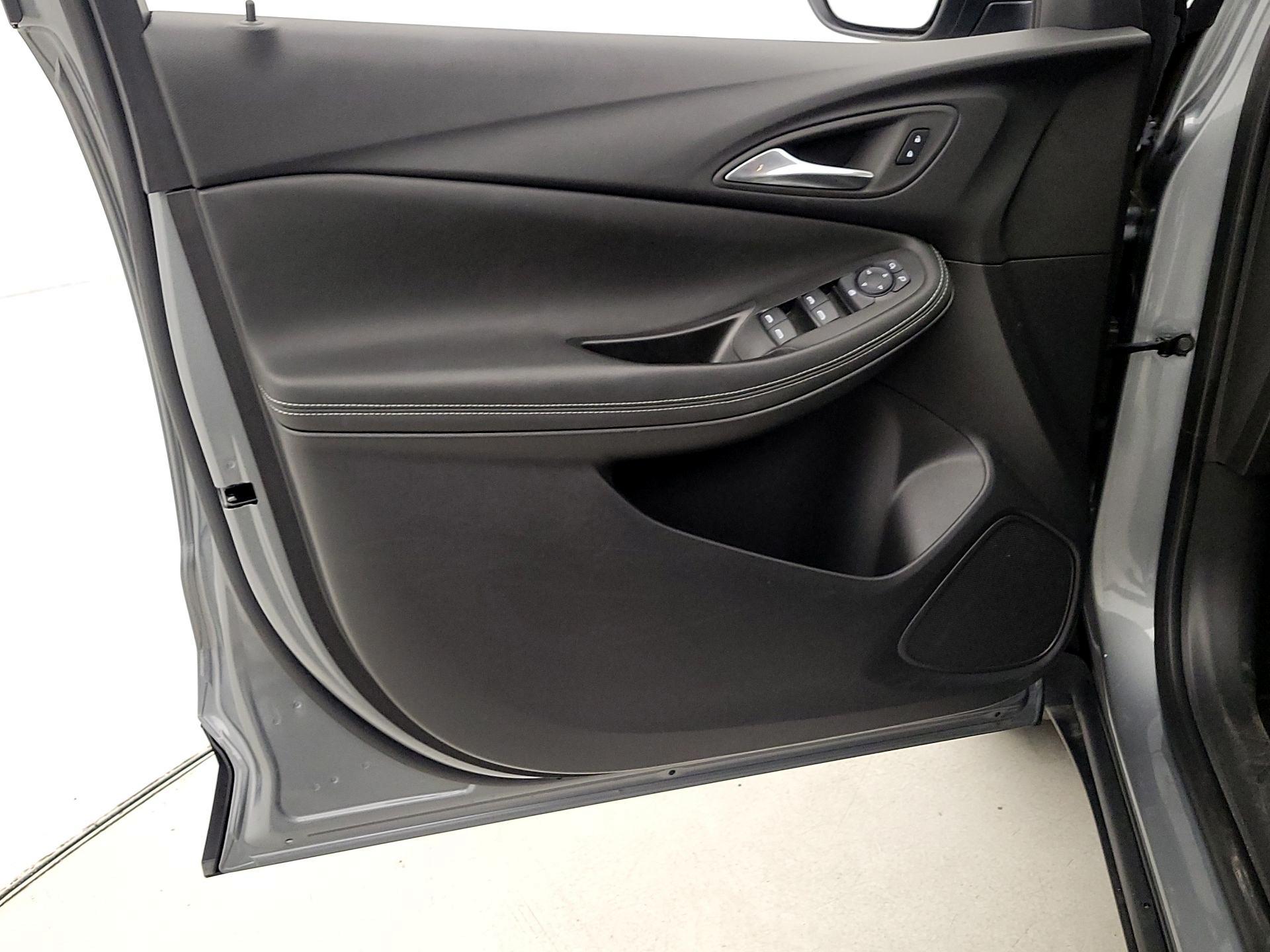 Thumbnail: 2025 Buick Encore GX - 12