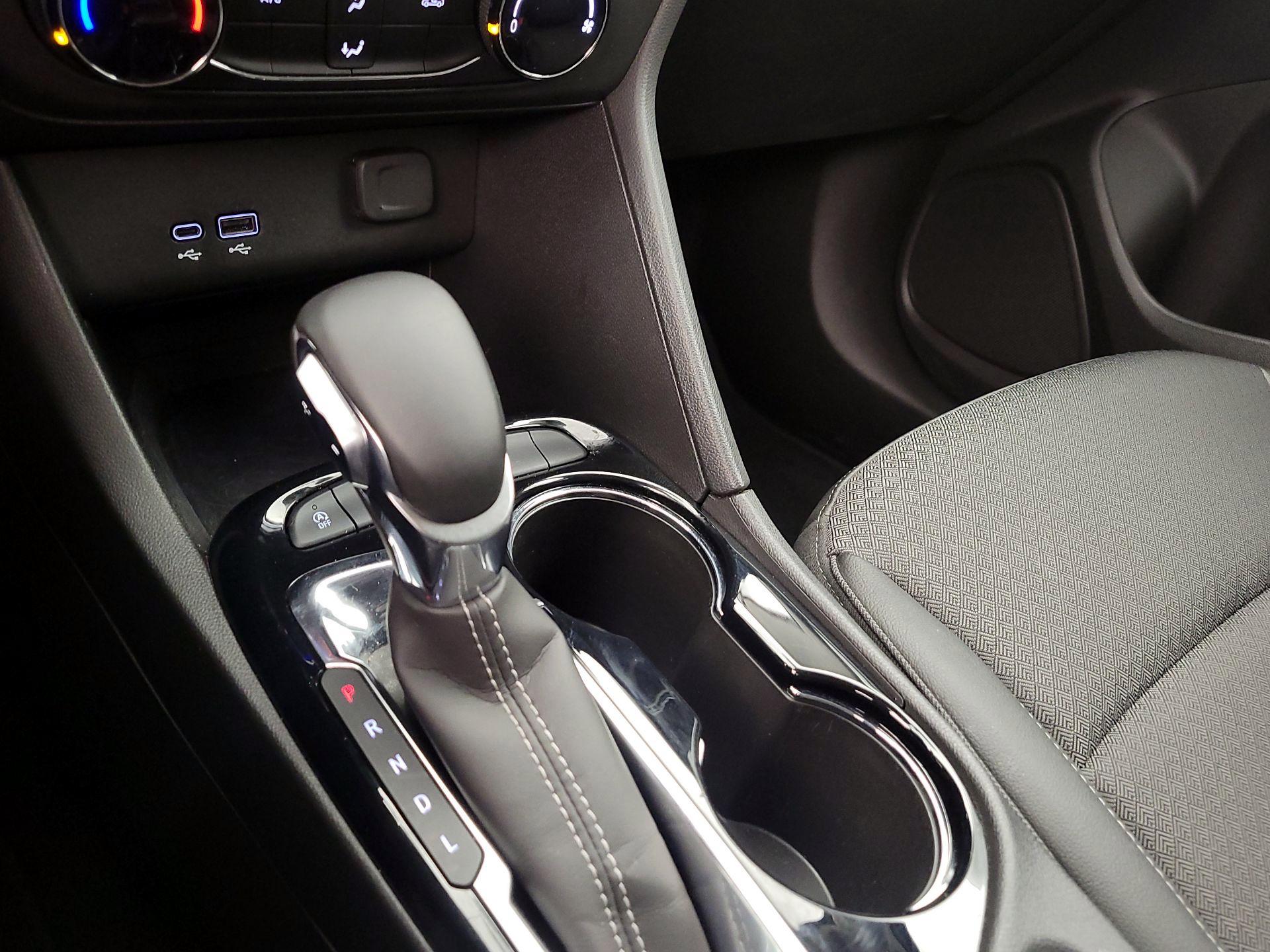 Thumbnail: 2025 Buick Encore GX - 17