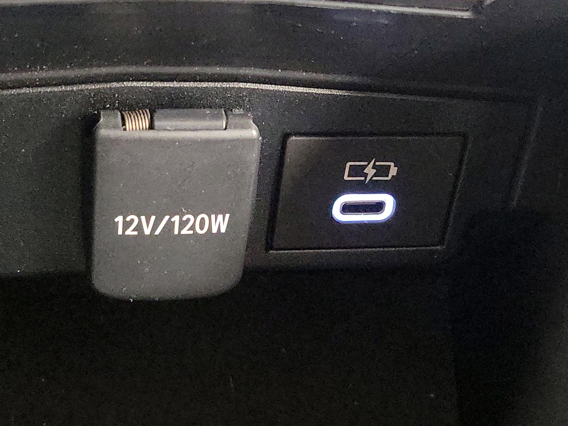 Thumbnail: 2024 Toyota Corolla - 18